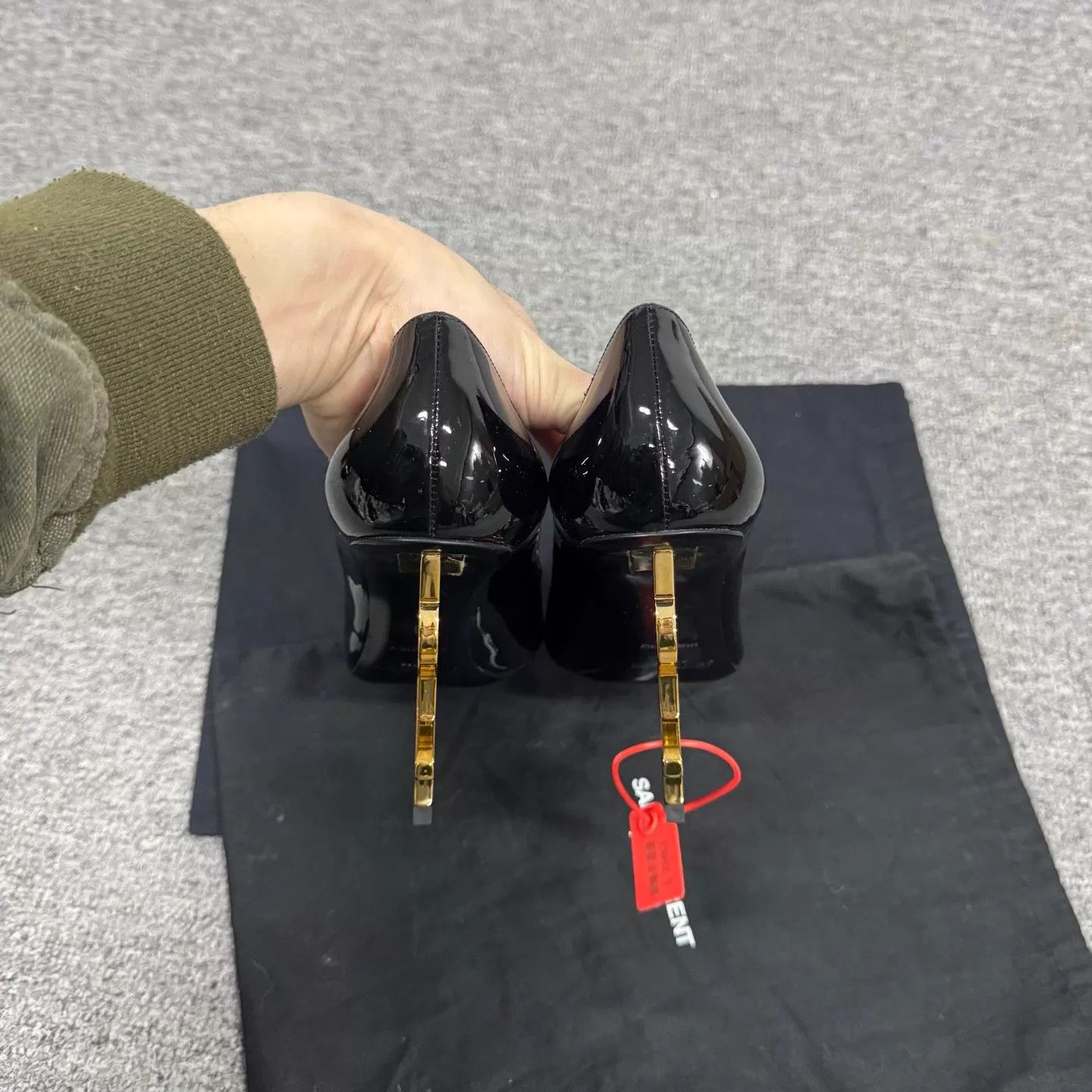 Saint Laurent Paris Saint Laurent SLP Black Patent Gold Pumps 38 99 New Size US 7.5 / IT 37.5 - 4 Thumbnail