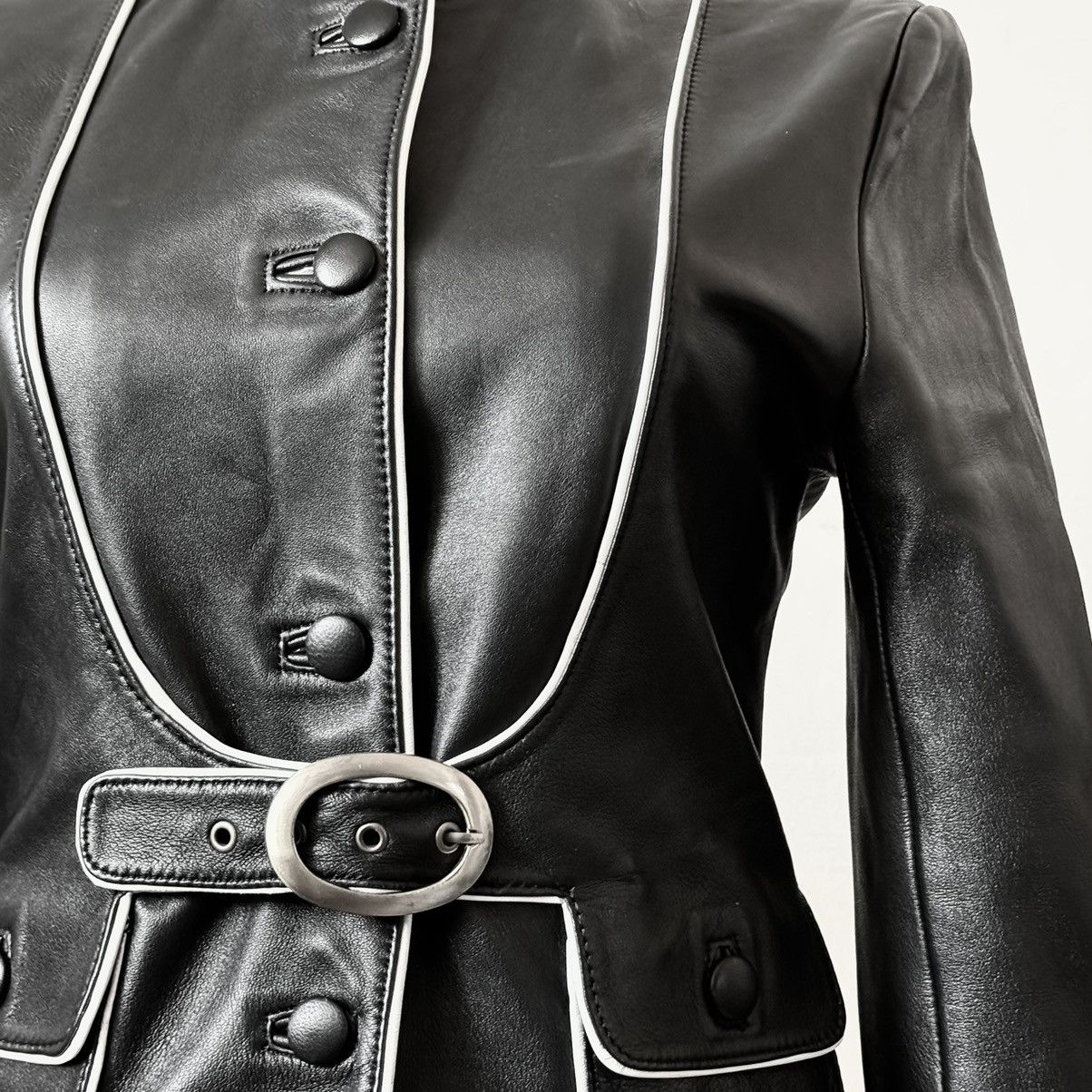 Vintage Iconic vintage leather jacket with belt Size S / US 4 / IT 40 - 3 Thumbnail