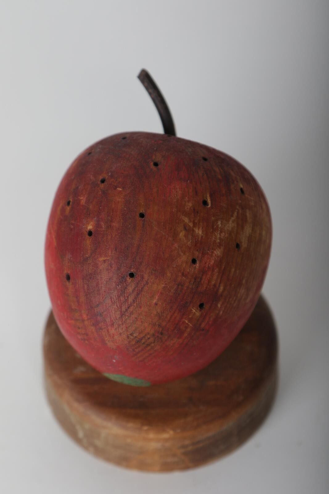 Other 30's Apple Needle Holder Size ONE SIZE - 3 Thumbnail