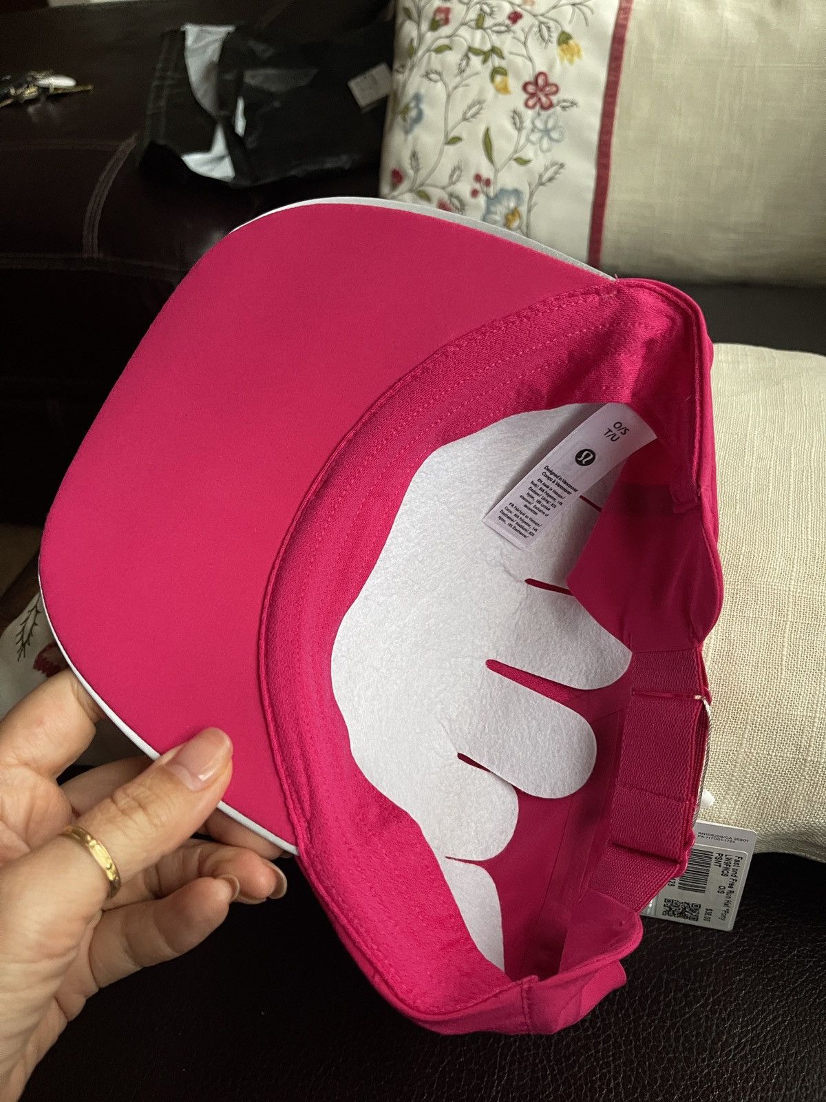 Lululemon Lululemon fast and free pony tail running hat NWT in PSNT Size ONE SIZE - 8 Thumbnail
