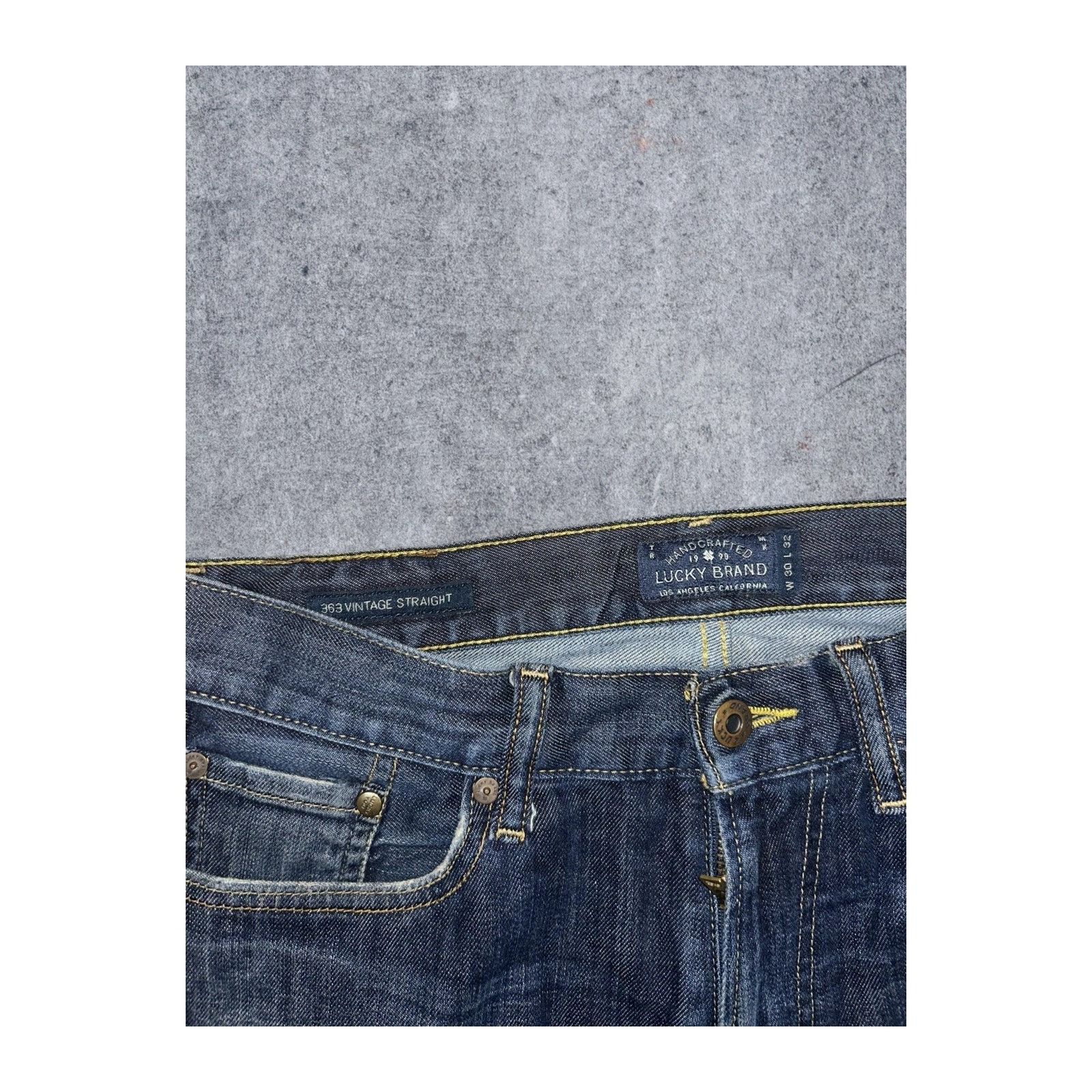 Lucky Brand Lucky Brand Jeans 353 Vintage Straight Fit Mens 30x32 Size US 30 / EU 46 - 2 Thumbnail
