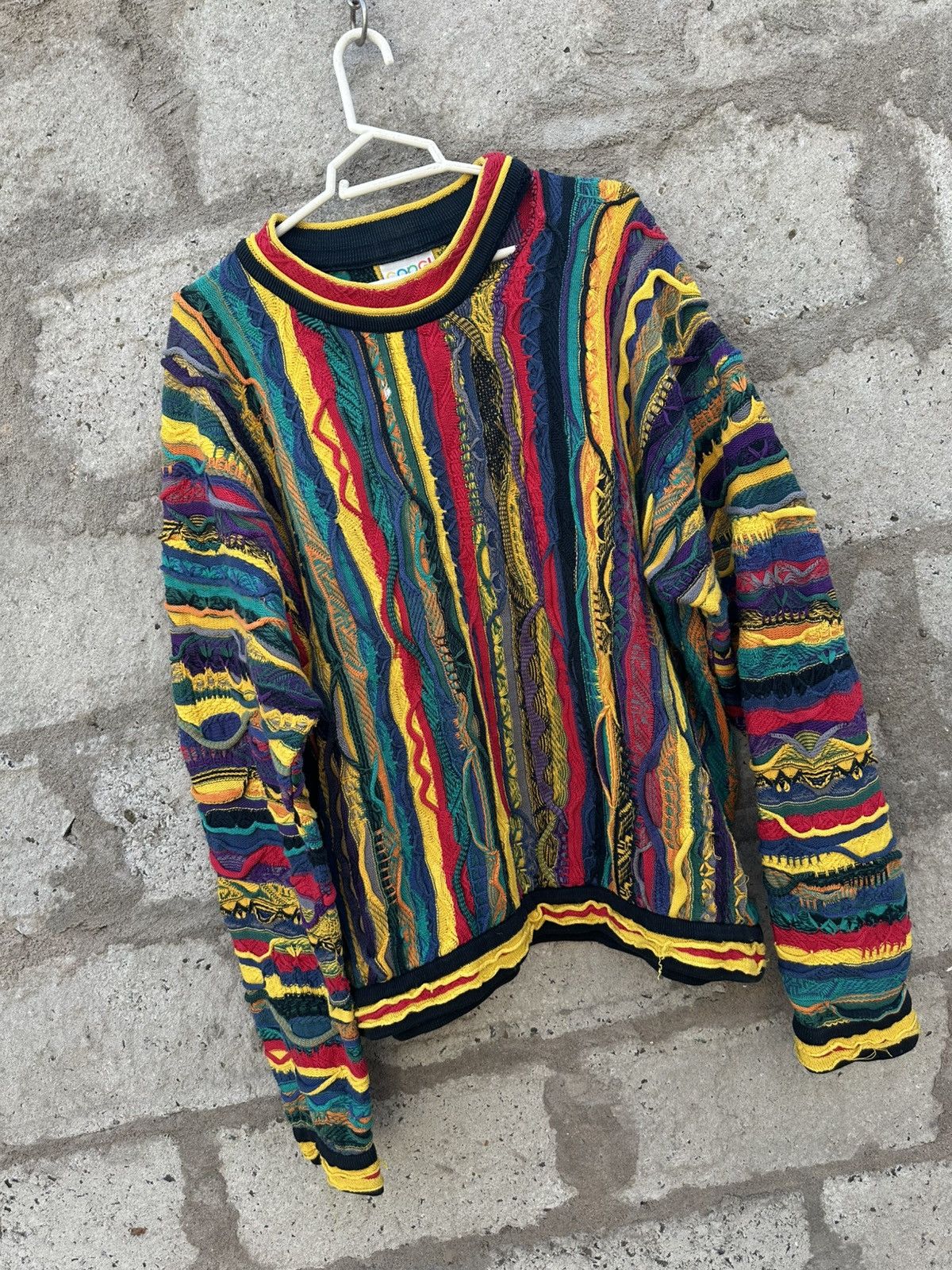Coogi Vintage 90s Coogi 3D Knit Sweater – Made in Australia Size US XL / EU 56 / 4 - 2 Thumbnail