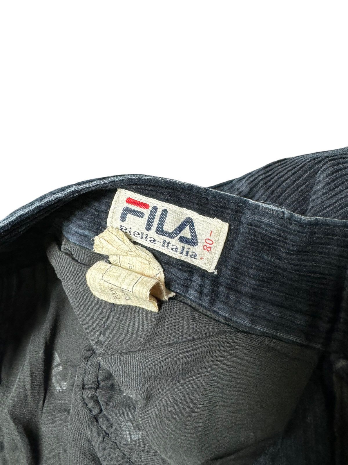 Fila VINTAGE FILA CORDUROY PANTS Size US 31 - 9 Thumbnail