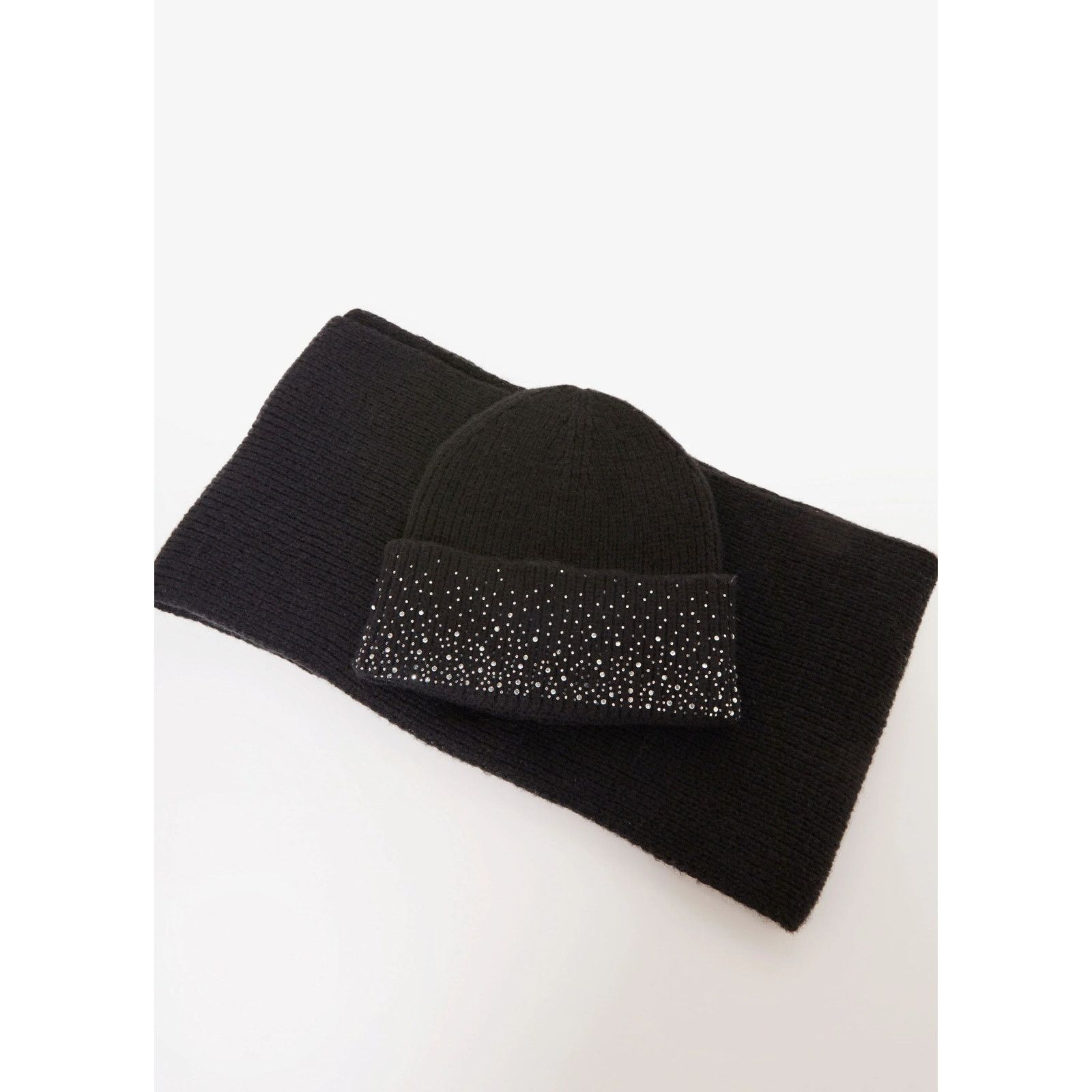 Other NEW Crystal Embellished Soft Ribbed Knit Hat Scarf Gift Set Size ONE SIZE - 2 Thumbnail