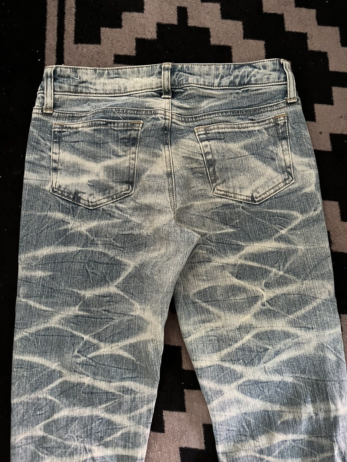 Tornado Mart 2000s Daily tropics zebra mudwash flare jeans Size US 28 / EU 44 - 4 Thumbnail
