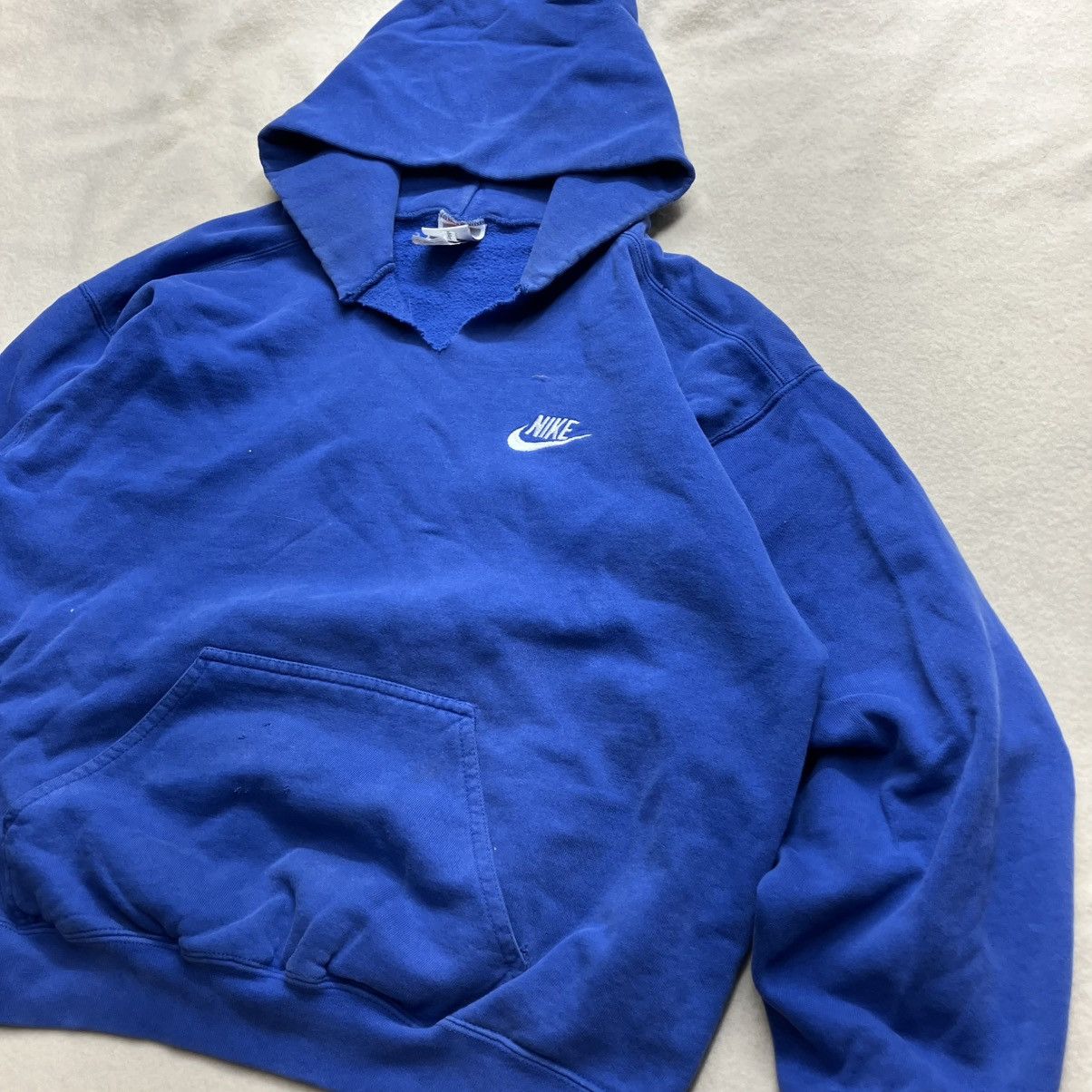 Nike 90’s nike hoodie grey tag royal blue boxy Size US M / EU 48-50 / 2 - 1 Thumbnail