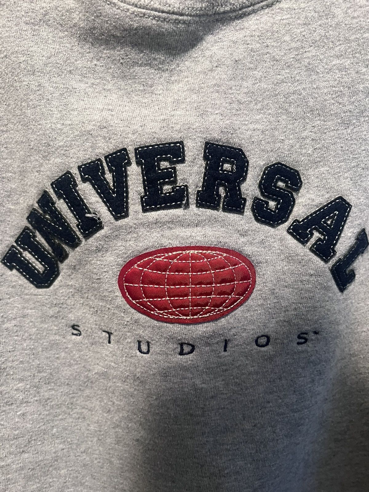 Universal Studios × Vintage Vintage universal studios sweater Size US L / EU 52-54 / 3 - 2 Thumbnail
