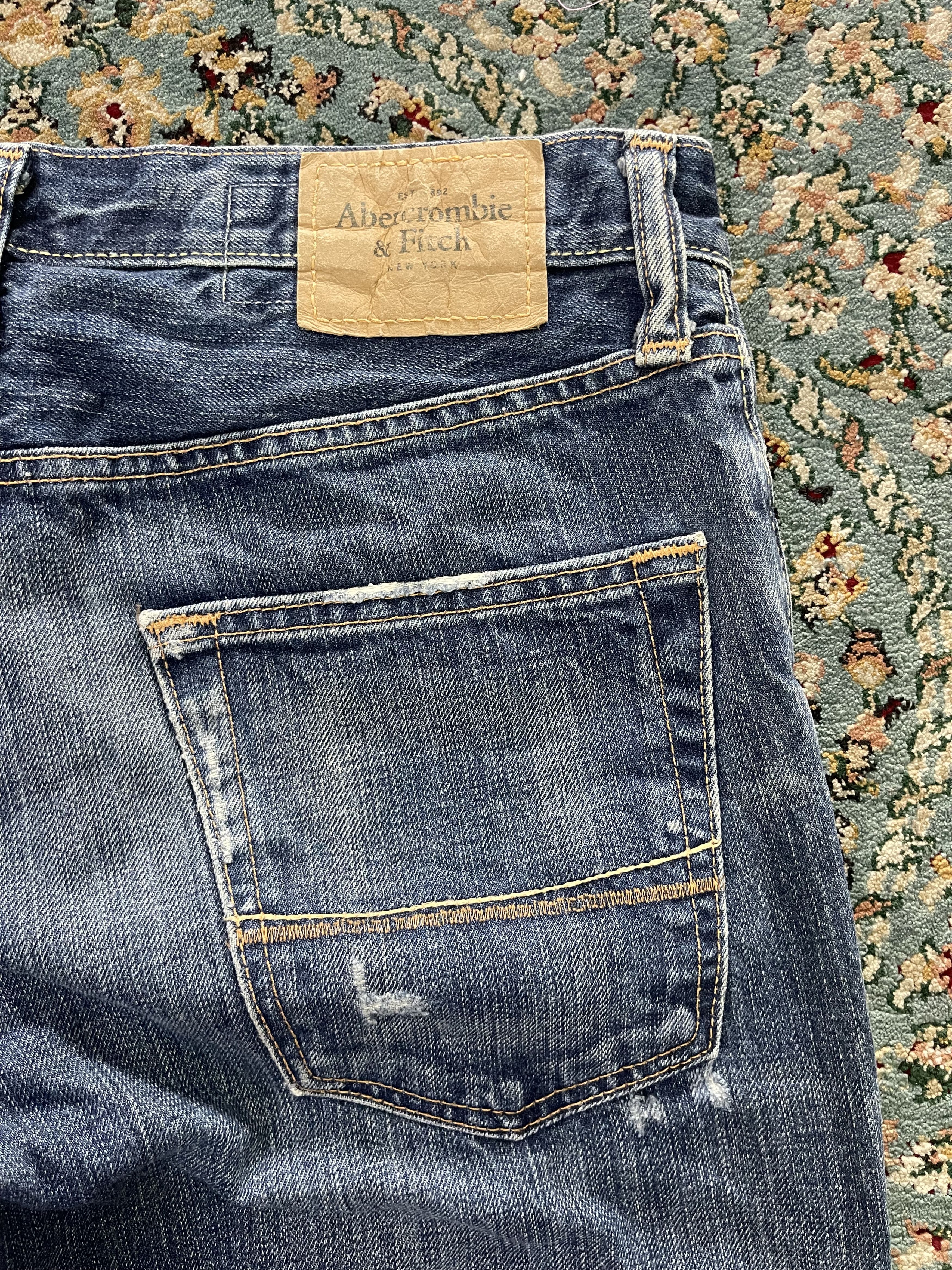 Abercrombie & Fitch A&F BAXTER Low Rise Slim Boot Denim Distressed Size 30x30 Size US 30 / EU 46 - 17 Thumbnail