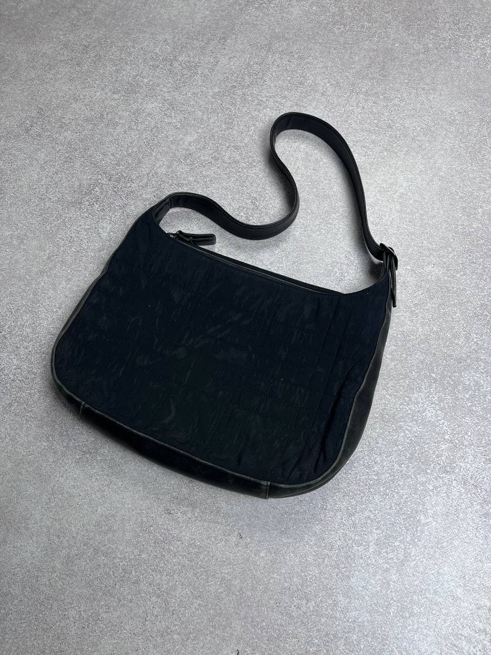 Burberry Vintage Burberry Nova Check Y2K Bag Very Rare Size ONE SIZE - 2 Thumbnail