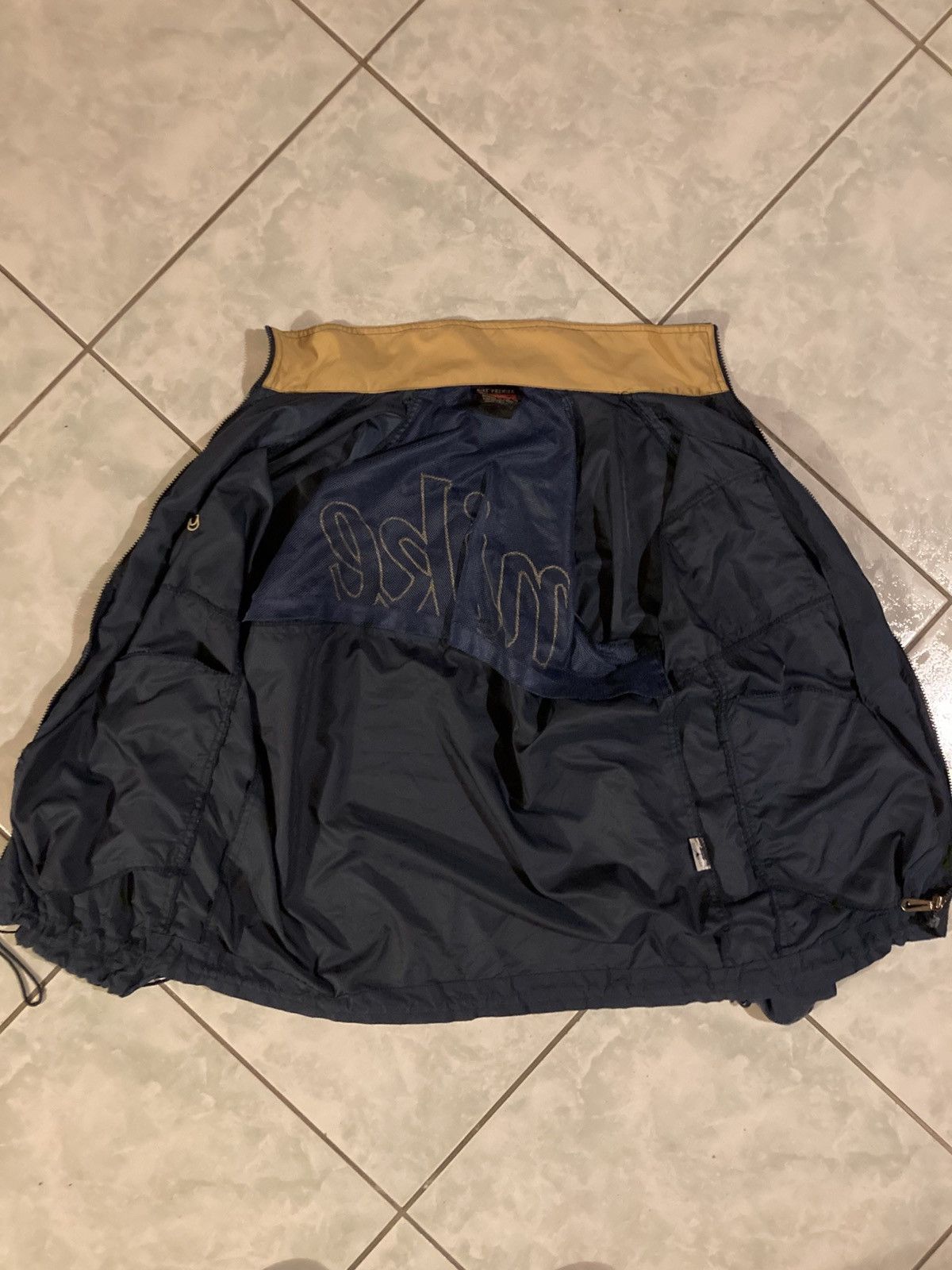 Nike Premier Script Logo Windbreaker (90s) – Size M