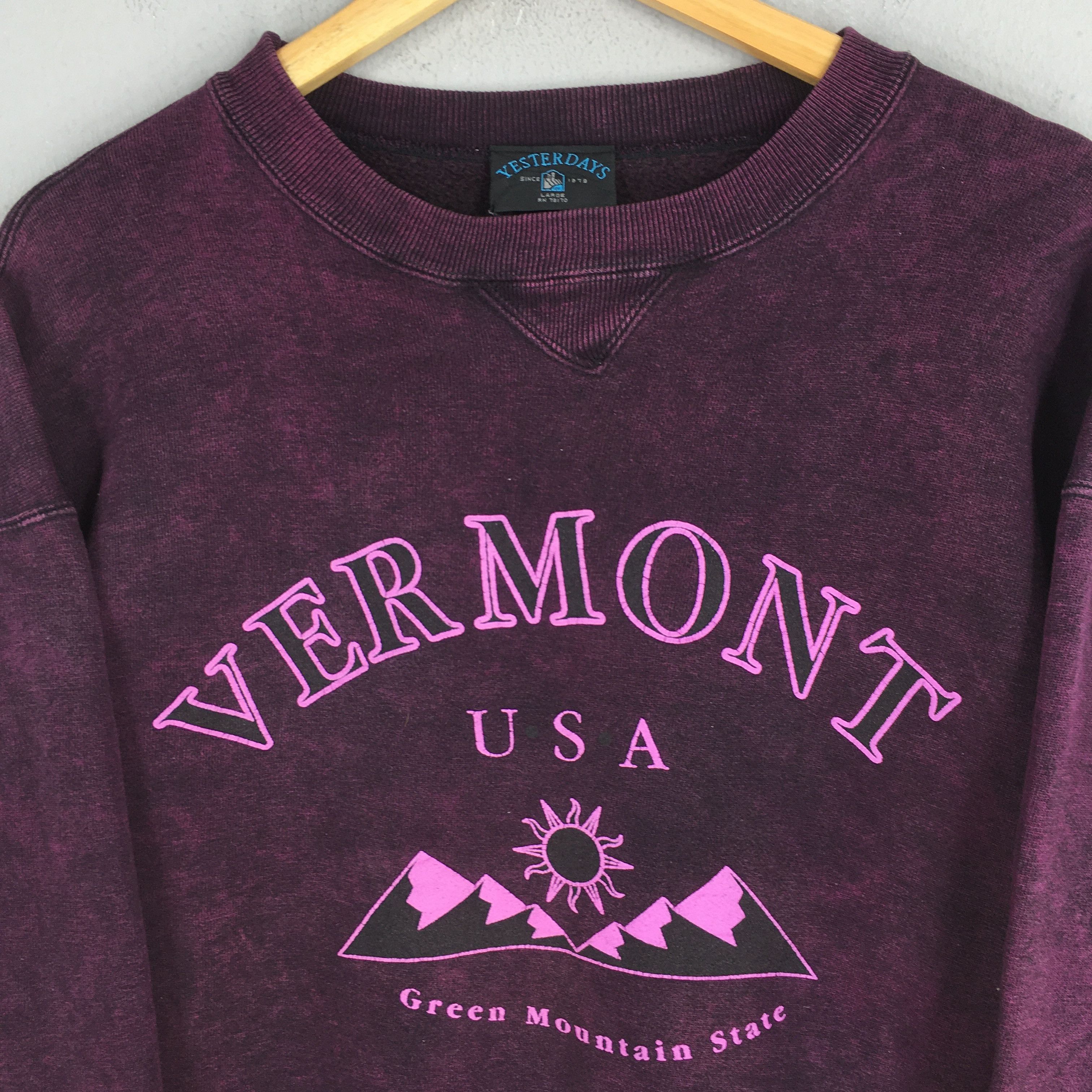 Other Vintage Vermont Usa Ski Purple Faded Sweatshirt Large Size US L / EU 52-54 / 3 - 2 Thumbnail