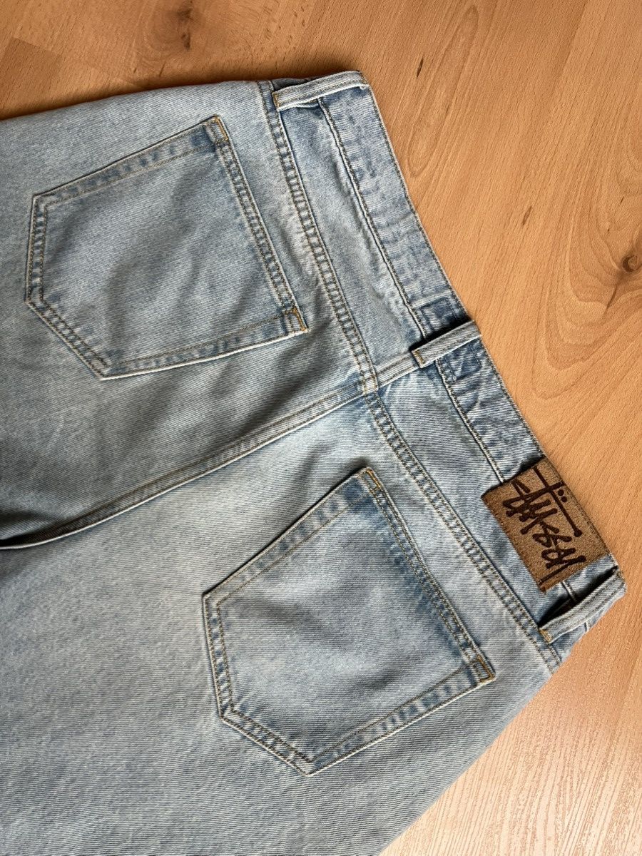 Stussy Stüssy denim shorts – small logo on front pocket, light wash Size US 32 / EU 48 - 7 Thumbnail