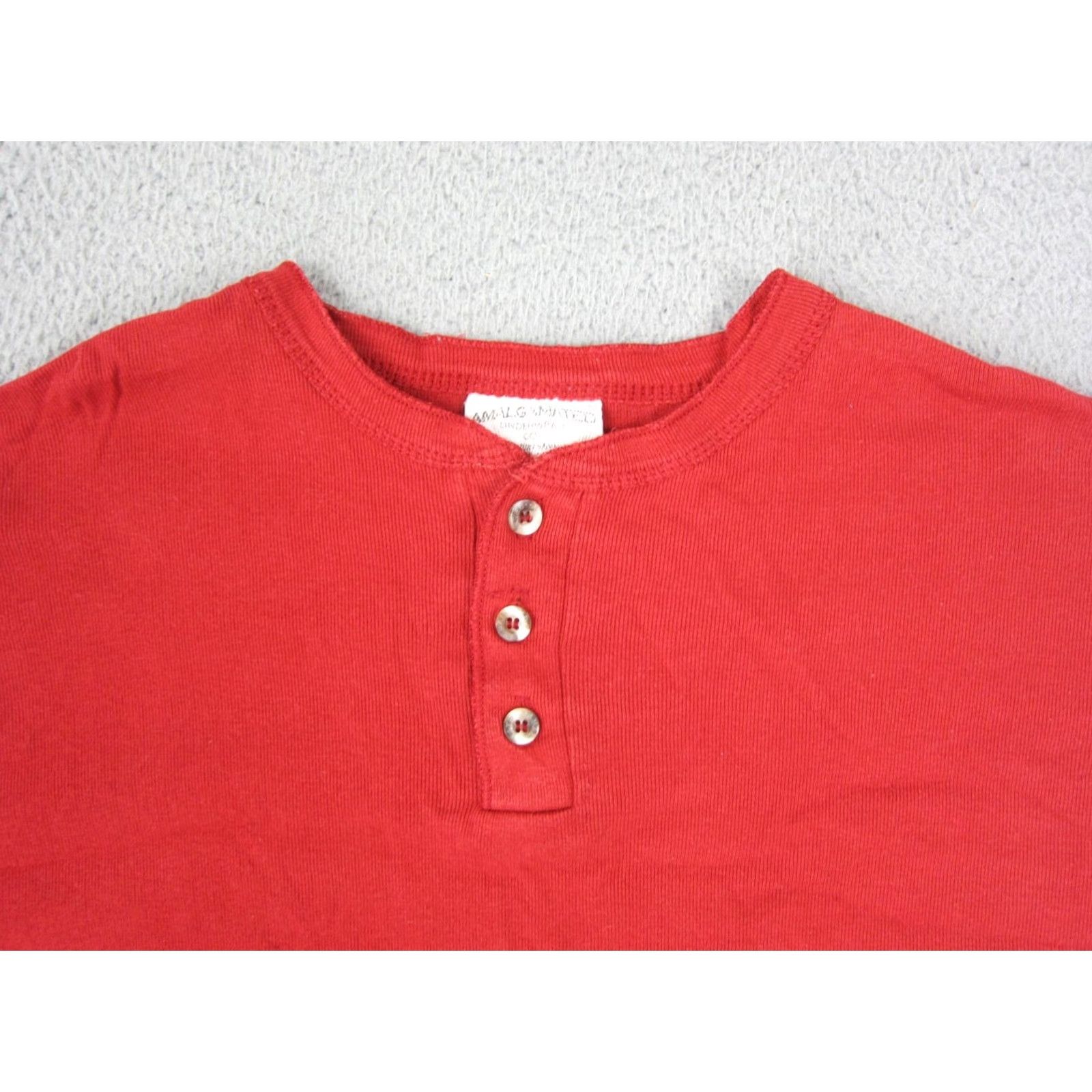 Vintage Amalgamated Shirt Mens Large Red Henley Cotton Long Sleeve Made in USA Classic 90s Vintage Regular Size US L / EU 52-54 / 3 - 2 Thumbnail