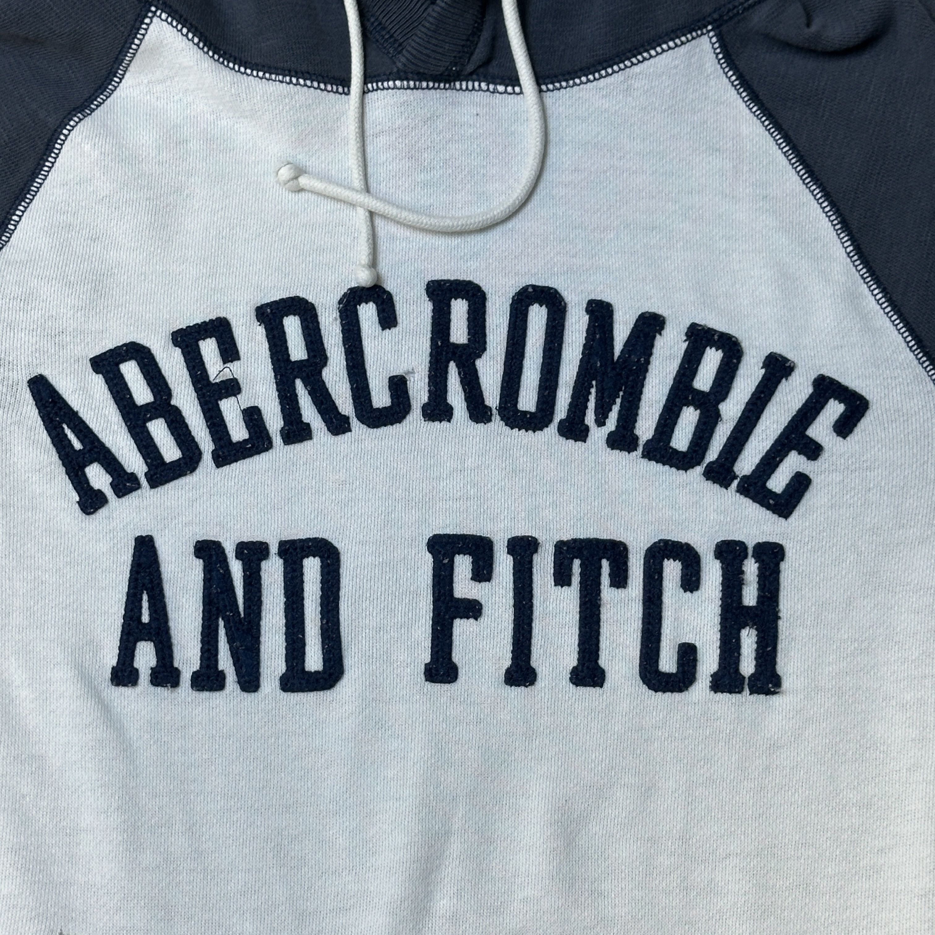 Abercrombie & Fitch Vintage Abercrombie & Fitch Two-Tone Pullover Hoodie Size Small Size US S / EU 44-46 / 1 - 2 Thumbnail
