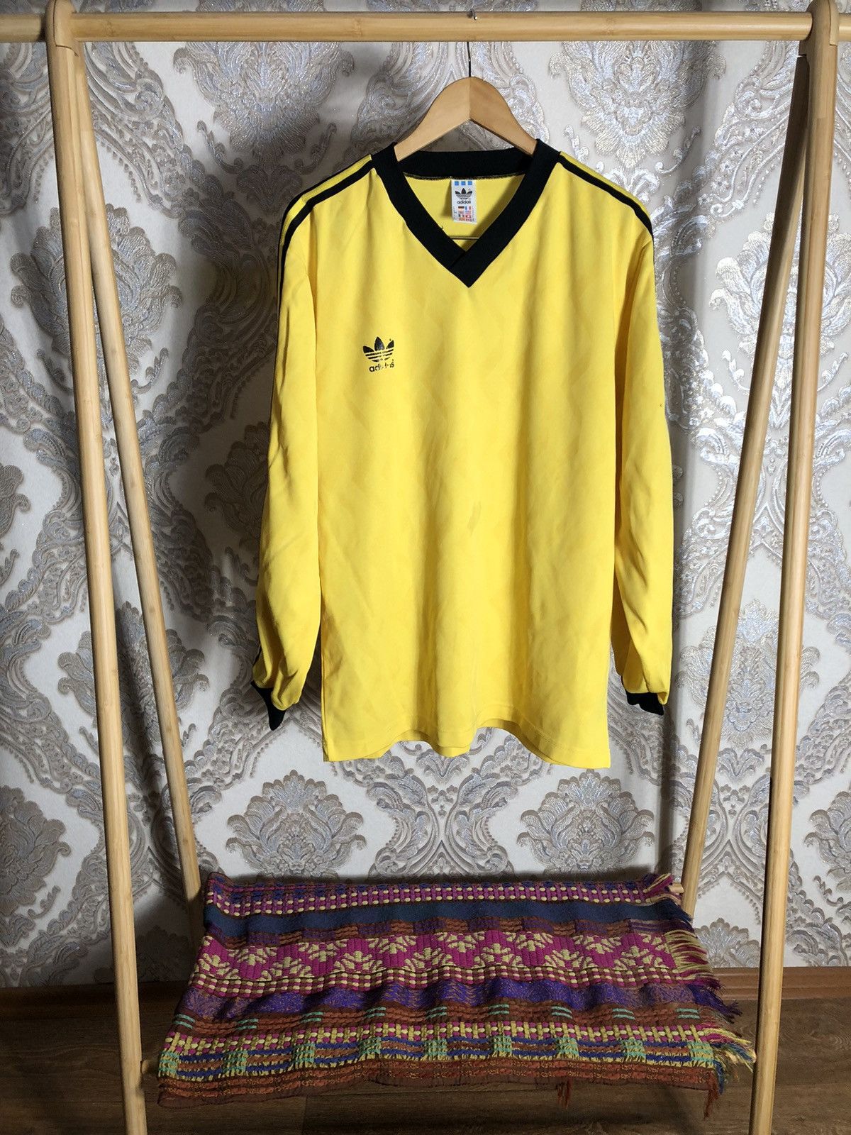 Vintage VERY RARE ADIDAS WEST IN GERMANY RETRO SOCCER JERSEY 90s Y2K Size US XL / EU 56 / 4 - 1 Thumbnail
