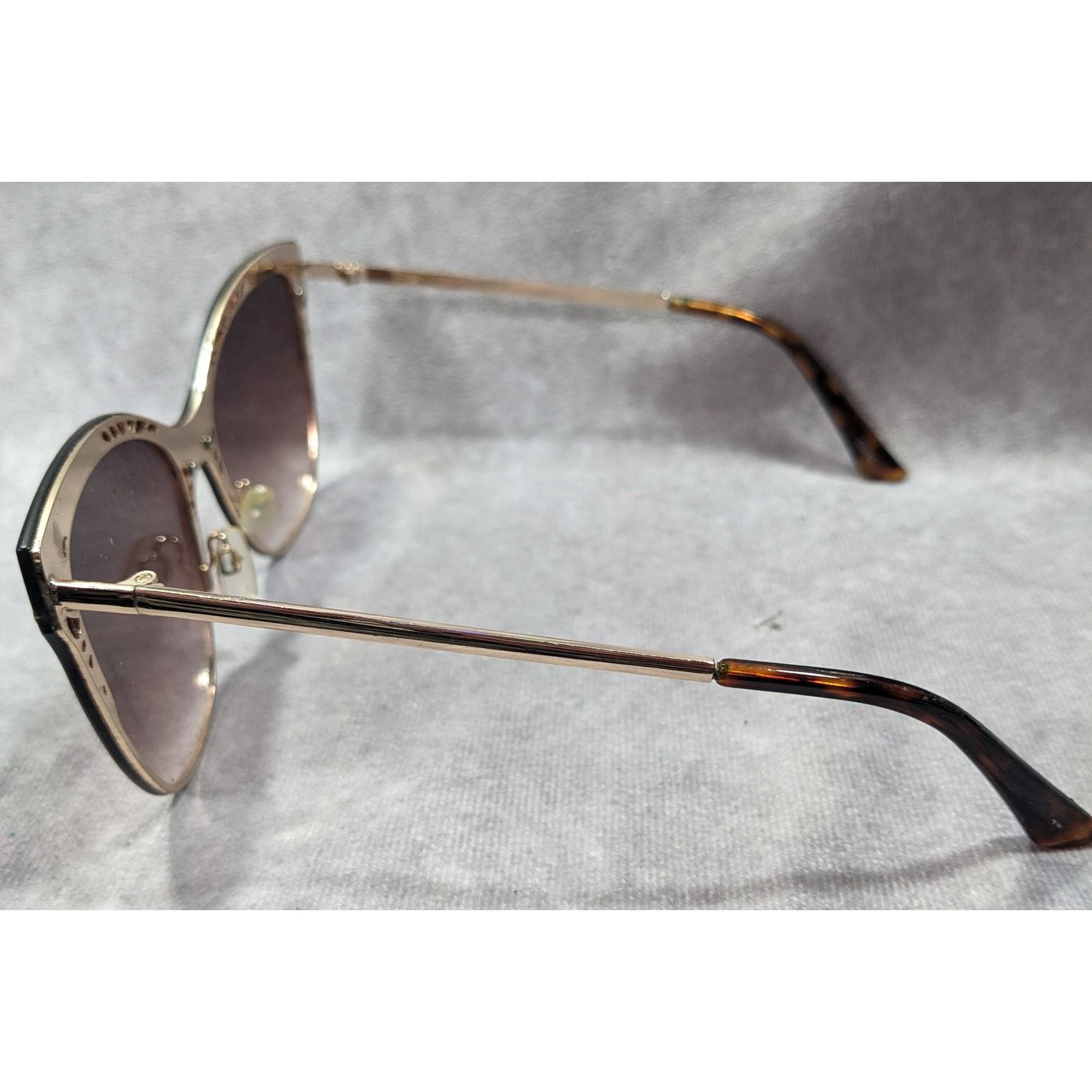 Other Martha Stewart Retro Cateye Brown And Gold Tone Sunglasses Size ONE SIZE - 4 Thumbnail