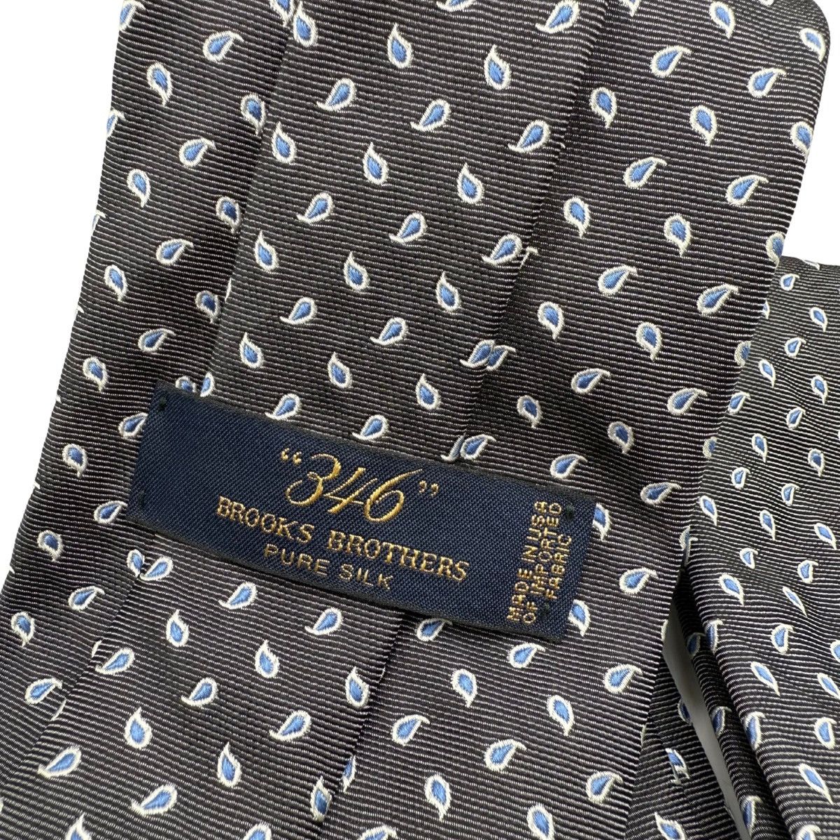 Brooks Brothers Brooks Brothers “346” Silk Tie, Gray, Made in USA, Like New Size ONE SIZE - 4 Thumbnail