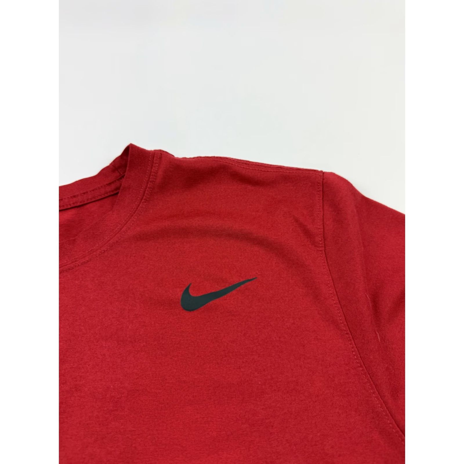 Nike Nike Shirt Mens Large Red Lightweight Athletic Training Tee Top 718833-687 Size US L / EU 52-54 / 3 - 2 Thumbnail