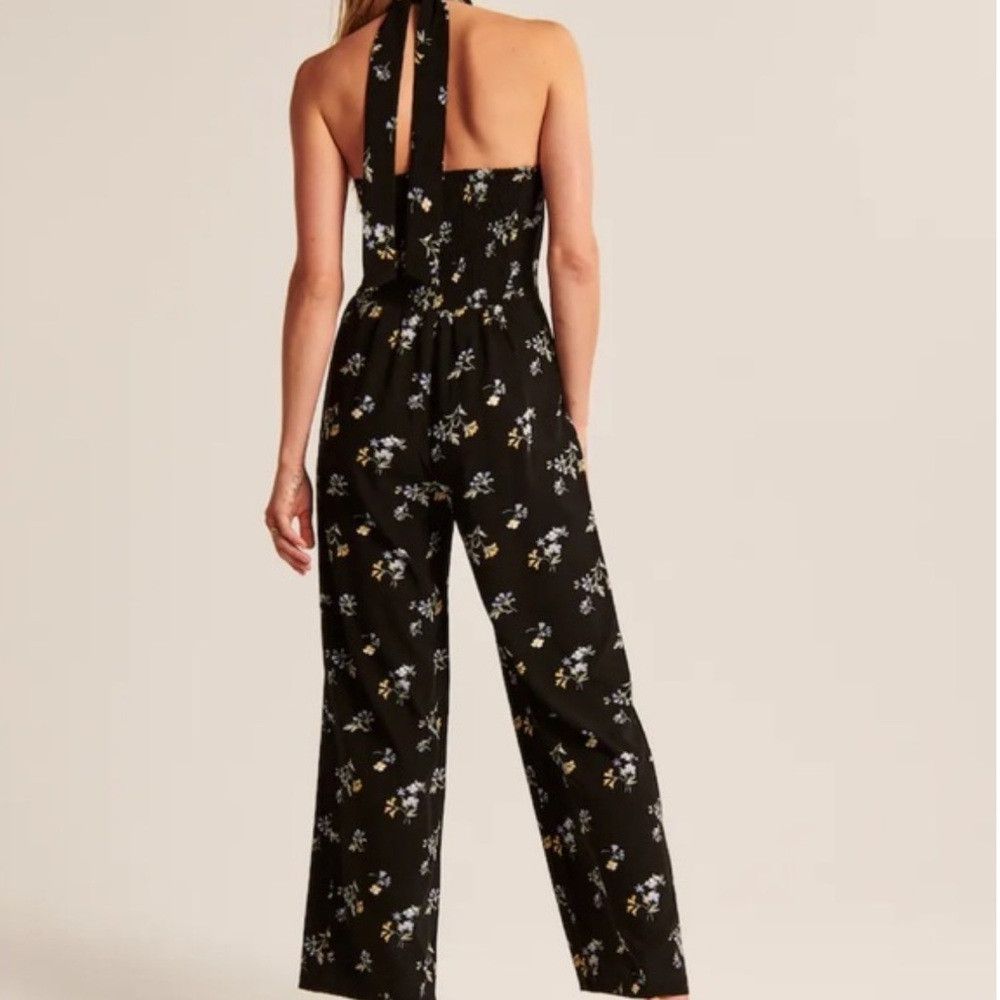 Abercrombie & Fitch Abercrombie Crossover Twist Front Halter Floral Jumpsuit Bl Size M / US 6-8 / IT 42-44 - 2 Thumbnail