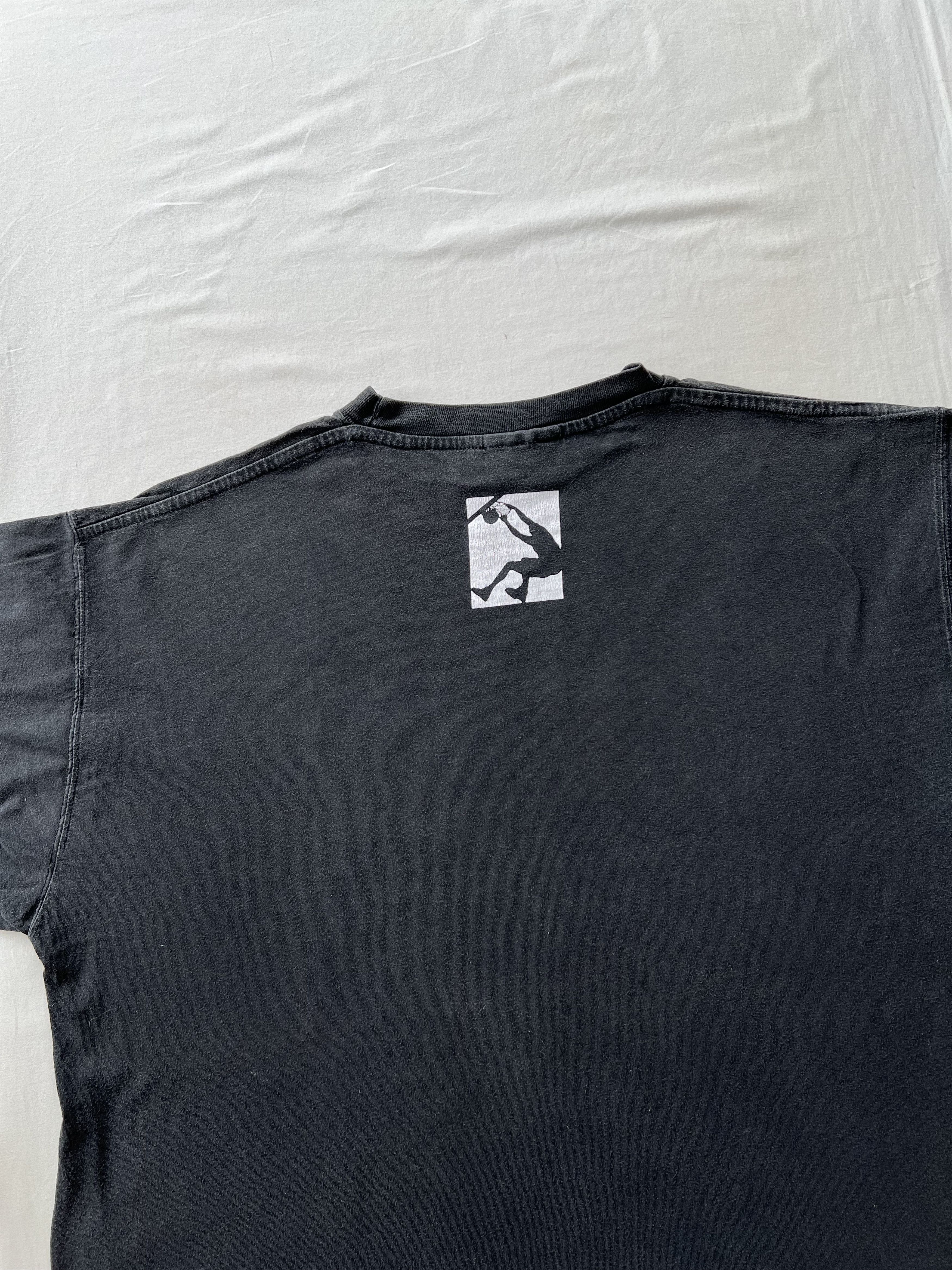 Reebok Vintage 90s Shaquille O'Neal Shaq Reebok NBA Black T-shirt Size US XL / EU 56 / 4 - 20 Thumbnail