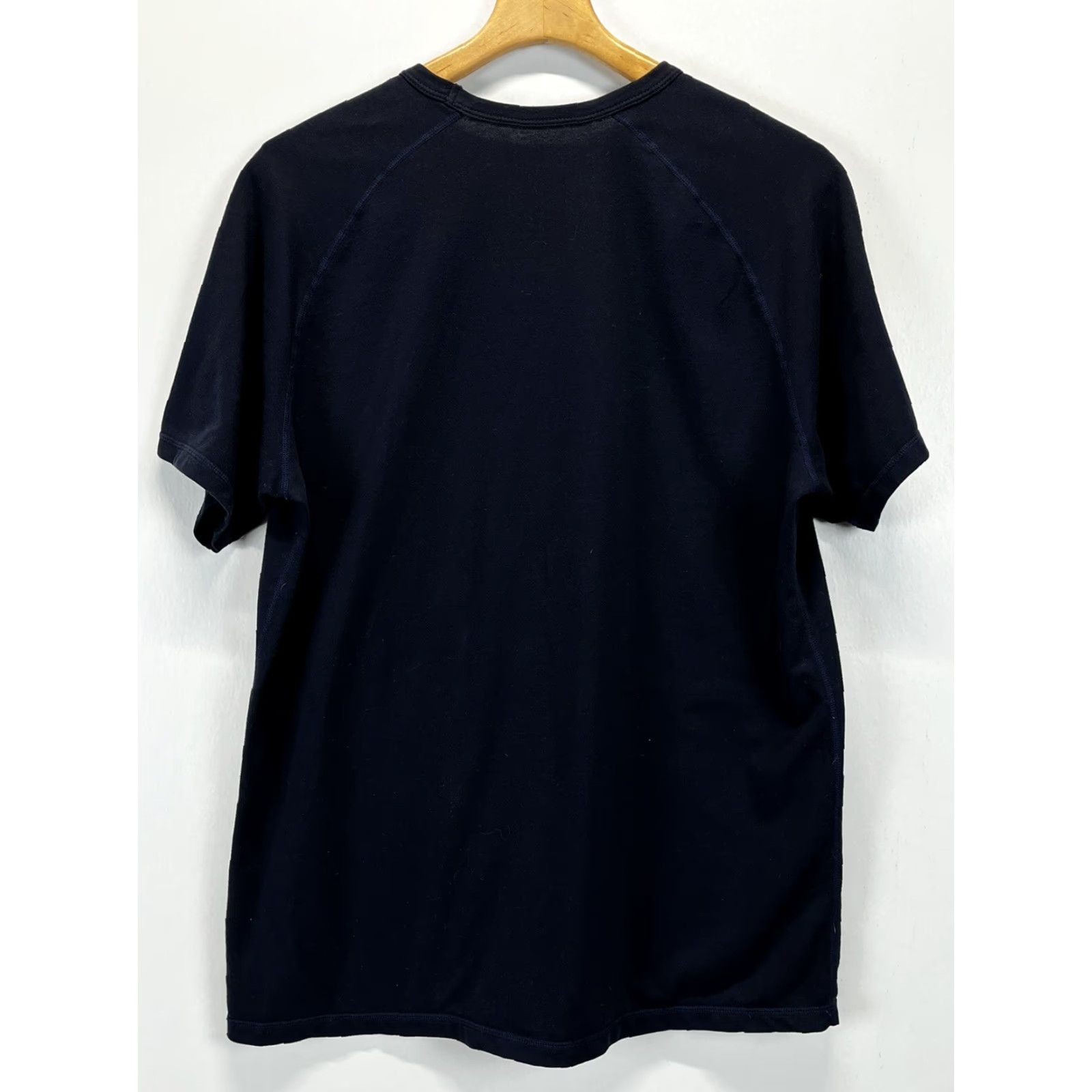 Vintage BYLT Premium Crew Neck TShirt Men’s Large GUC Navy Short Sleeve Crew Neck Tshirt Men’s Large BYLT Size US L / EU 52-54 / 3 - 2 Thumbnail