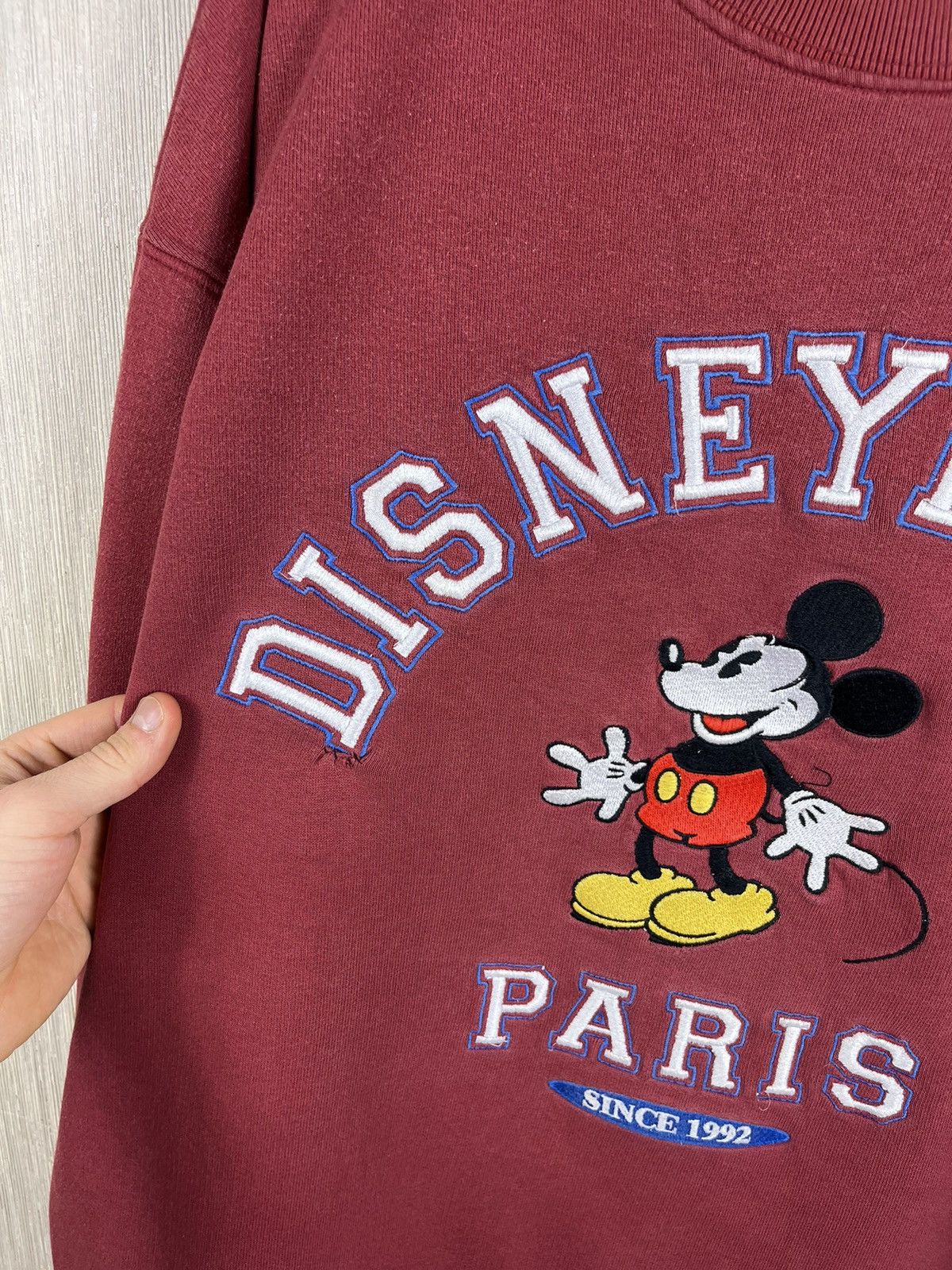 Disney × Vintage Vintage 90s Disneyland Paris distressed sweatshirt cropped Size US L / EU 52-54 / 3 - 8 Thumbnail