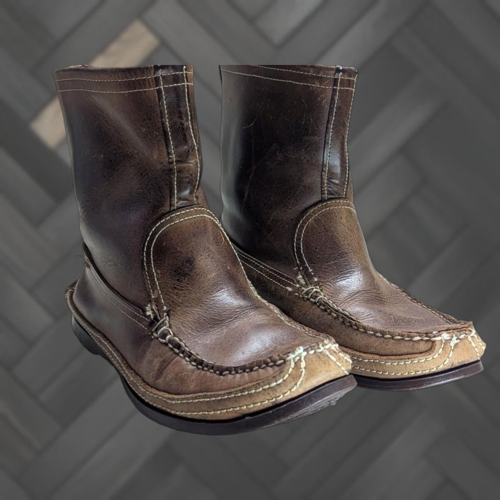 Vintage VINTAGE Bass brown leather Moccasins 9.5 mens 7.5" tall slip-on boots boots Leather Buckle accents Boot Mens 9.5 brown Leather Size US 10 / EU 43 - 1 Thumbnail