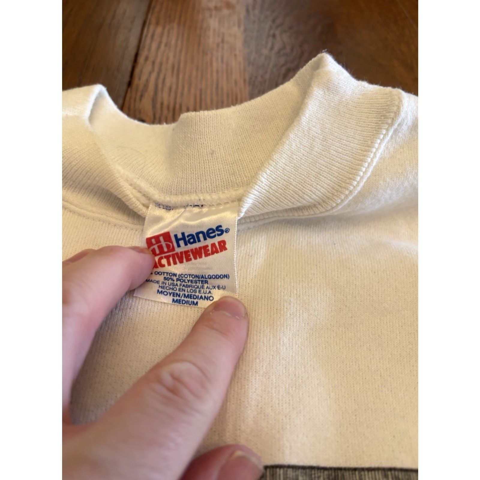 Vintage VINTAGE Coca-Cola Sweatshirt Logo Graphic Print Crew Neck Long Sleeve Cotton Fleece White Medium Mens 80s 90s Classic Pullover All Seasons Size US M / EU 48-50 / 2 - 2 Thumbnail