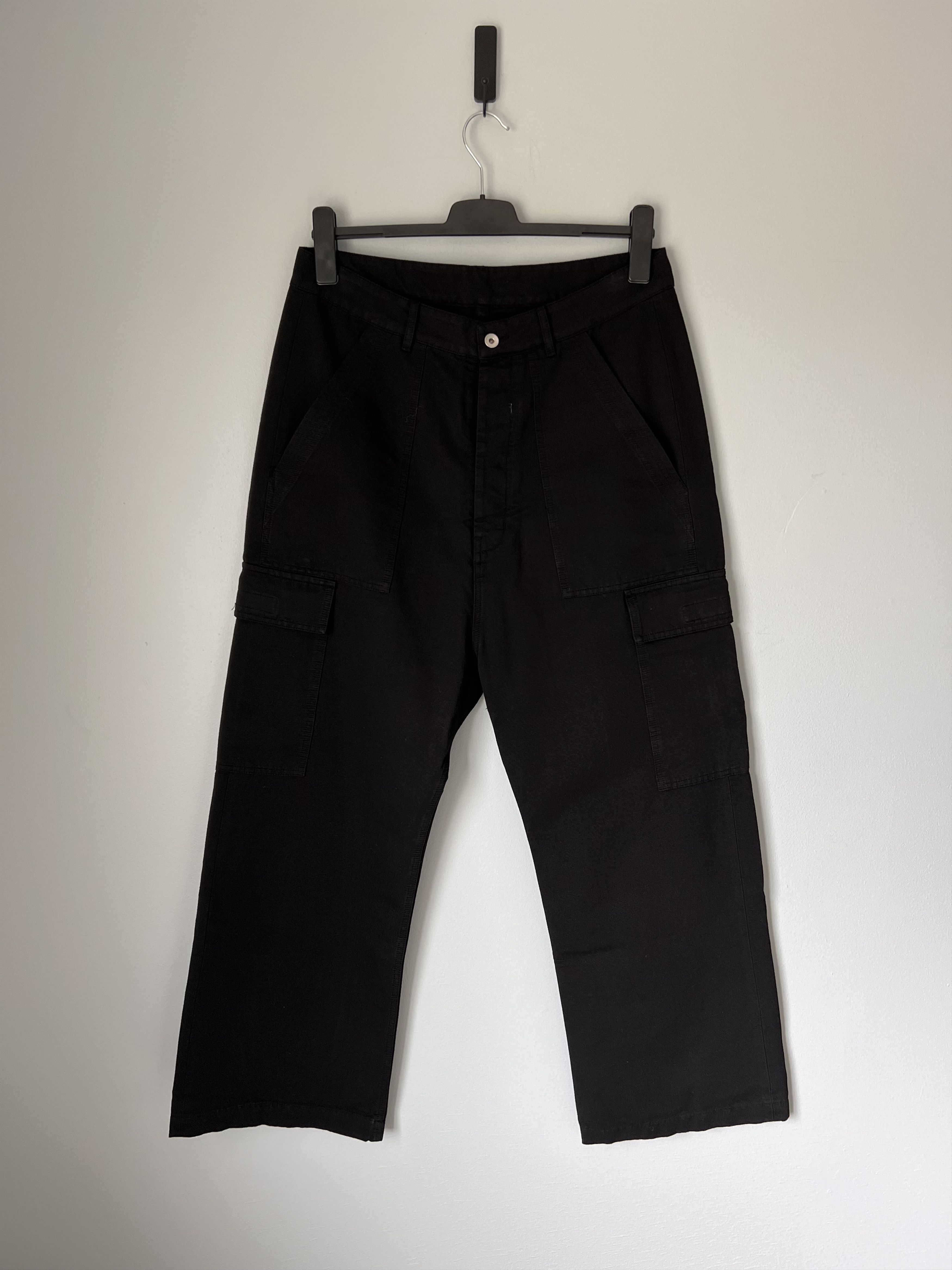 Rick Owens Drkshdw Rick Owens DRKSHDW Cargo Trousers in Black Size US 37 - 1 Thumbnail