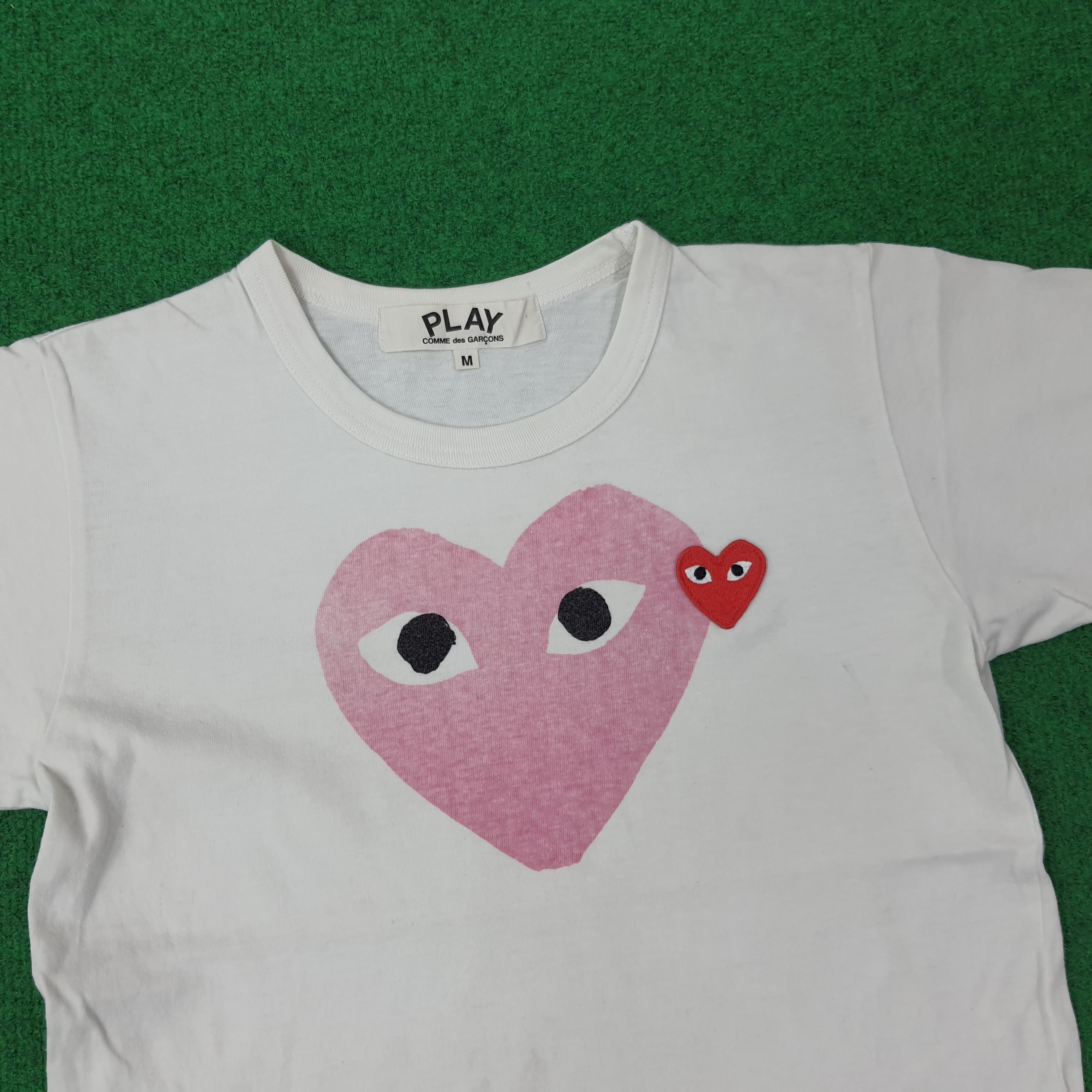 Comme des Garcons PLAY Vintage Comme Des Garcons PLAY Heart Logo Tshirt C267N33 Size XS / US 0-2 / IT 36-38 - 2 Thumbnail