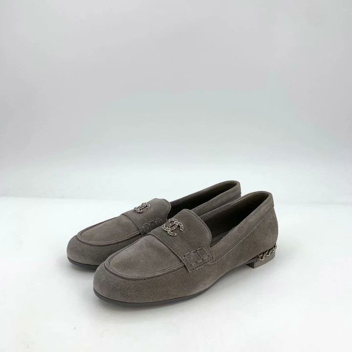 Chanel Chanel Gray CC Suede Slip-On Loafer Flat Size US 5.5 / IT 35.5 - 1 Thumbnail