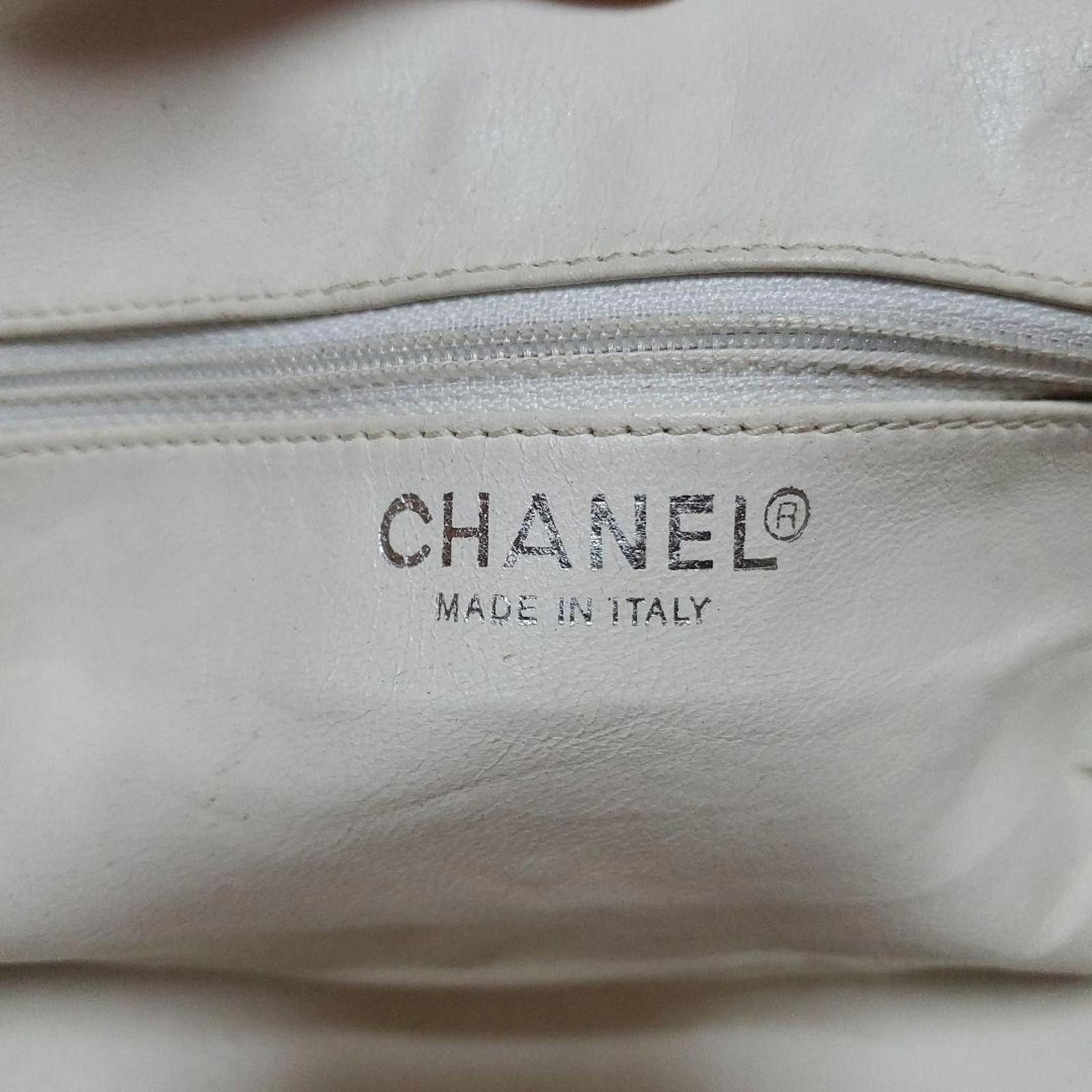 Chanel Chanel - Quilted Grey Large Handbag Size ONE SIZE - 6 Thumbnail