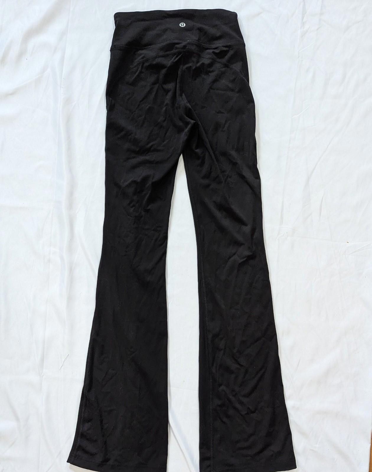 Lululemon Lululemon Black Groove Pant Nulu Flare Yoga Pants Size 4 Size 27" / US 4 / IT 40 - 2 Thumbnail