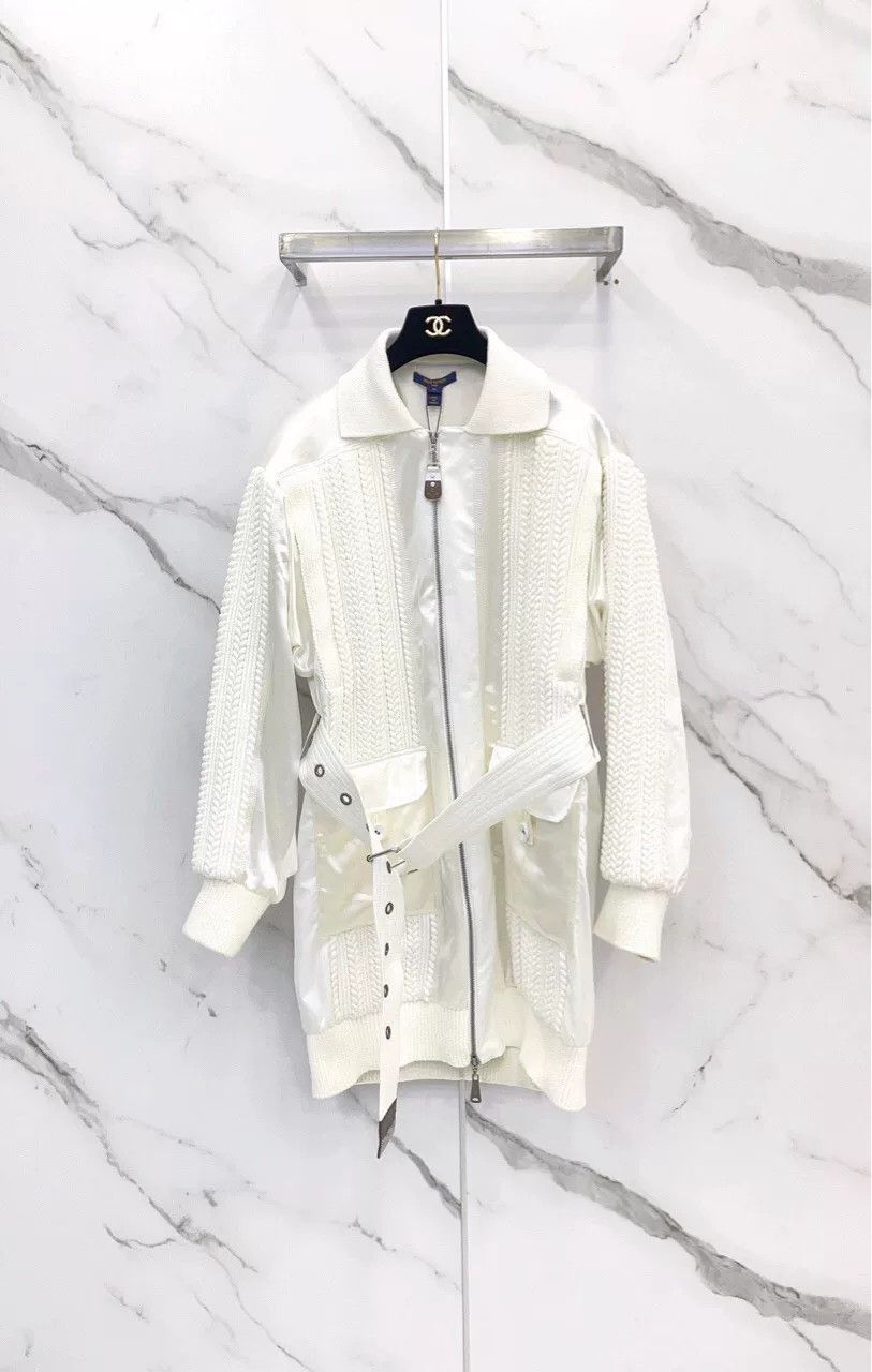 Louis Vuitton Louis Vuitton Heavy Stitch White Trench Coat Size XS / US 0-2 / IT 36-38 - 1 Thumbnail