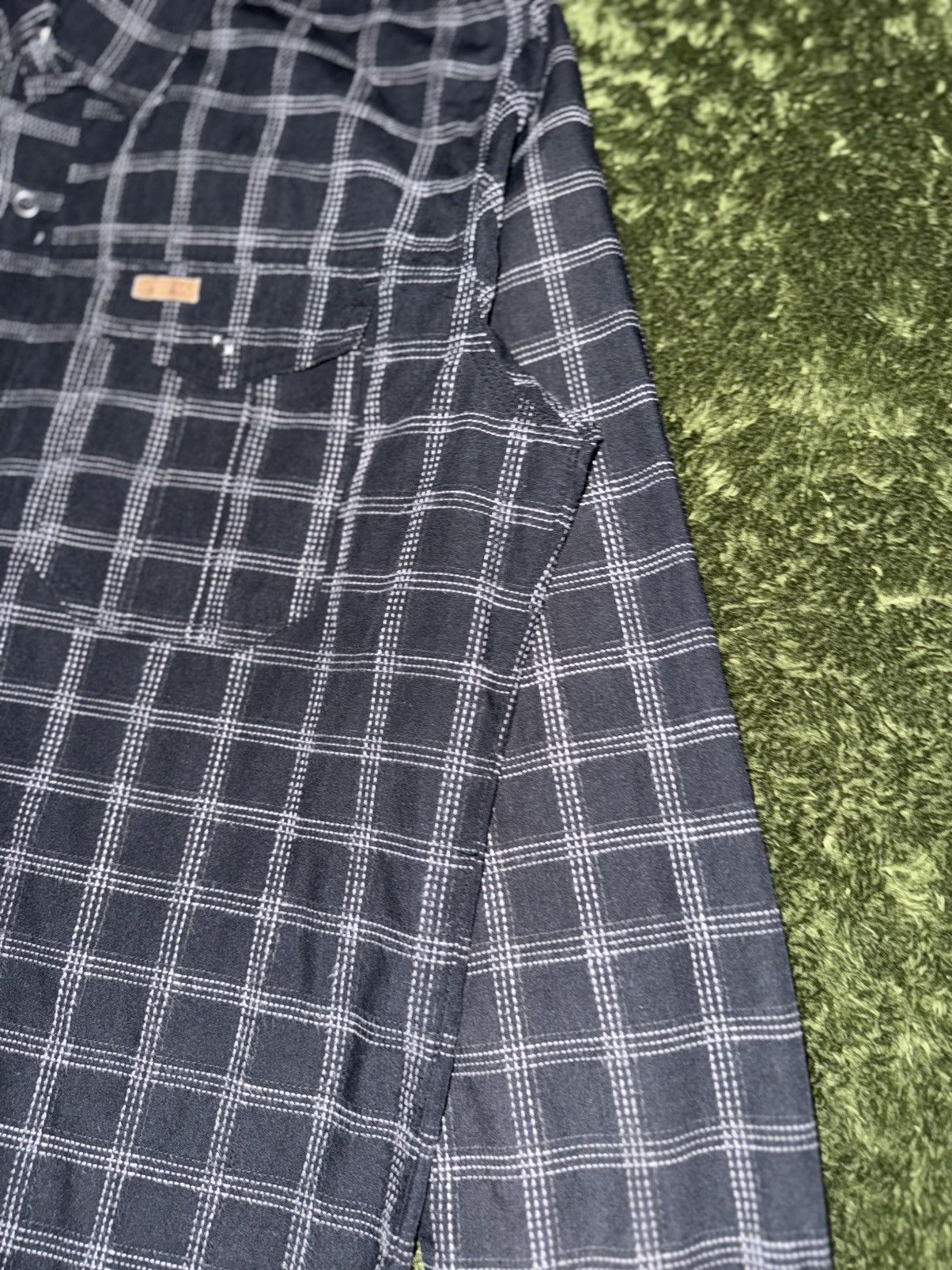 Carhartt [M] Carhartt Japan Release Windowpane Check Work Shirt Size US M / EU 48-50 / 2 - 4 Thumbnail