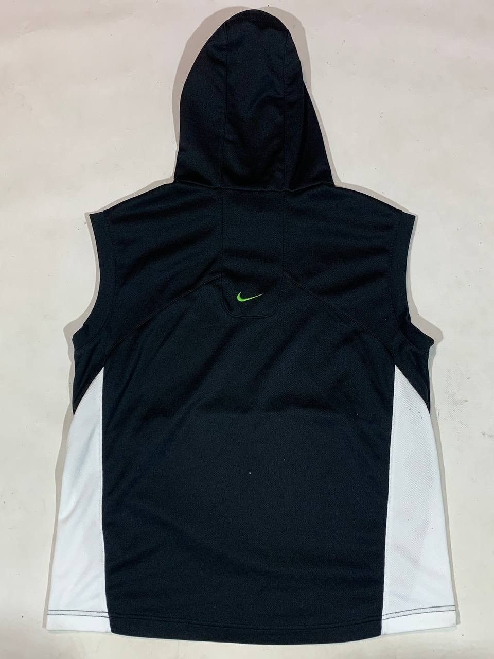 Vintage Nike Vintage Logo Vest TN Size US M / EU 48-50 / 2 - 9 Thumbnail