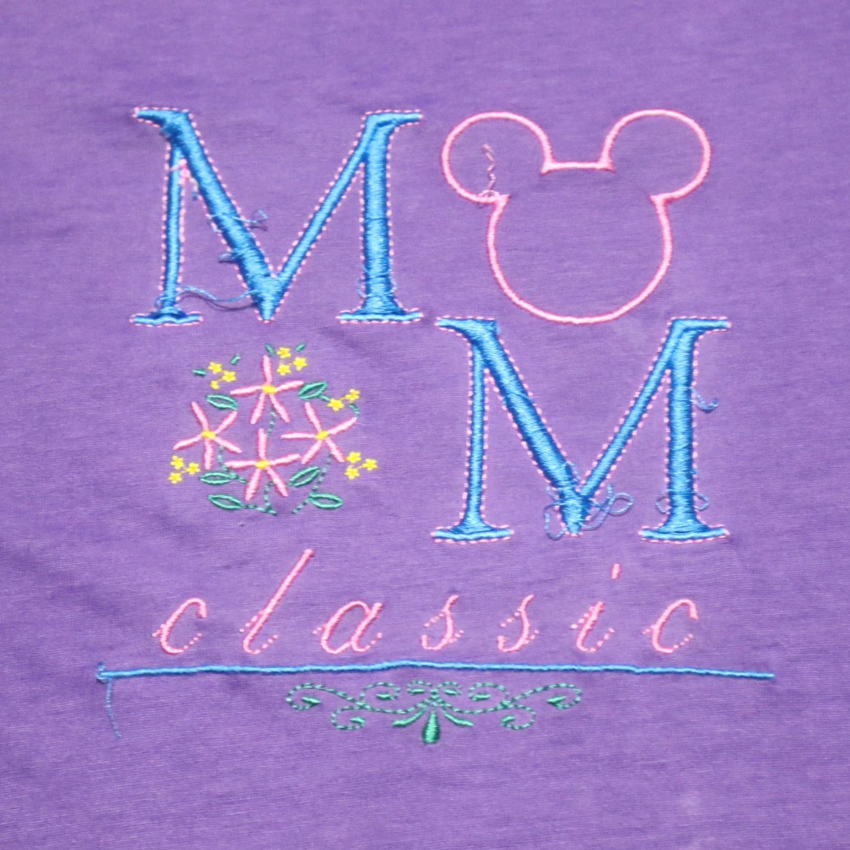 Gildan Disney Minnie Mouse Shirt Womens XL Purple T-Shirt Classic Gildan Logo Short Sleeve Round Neck All Seasons Size XL / US 12-14 / IT 48-50 - 2 Thumbnail
