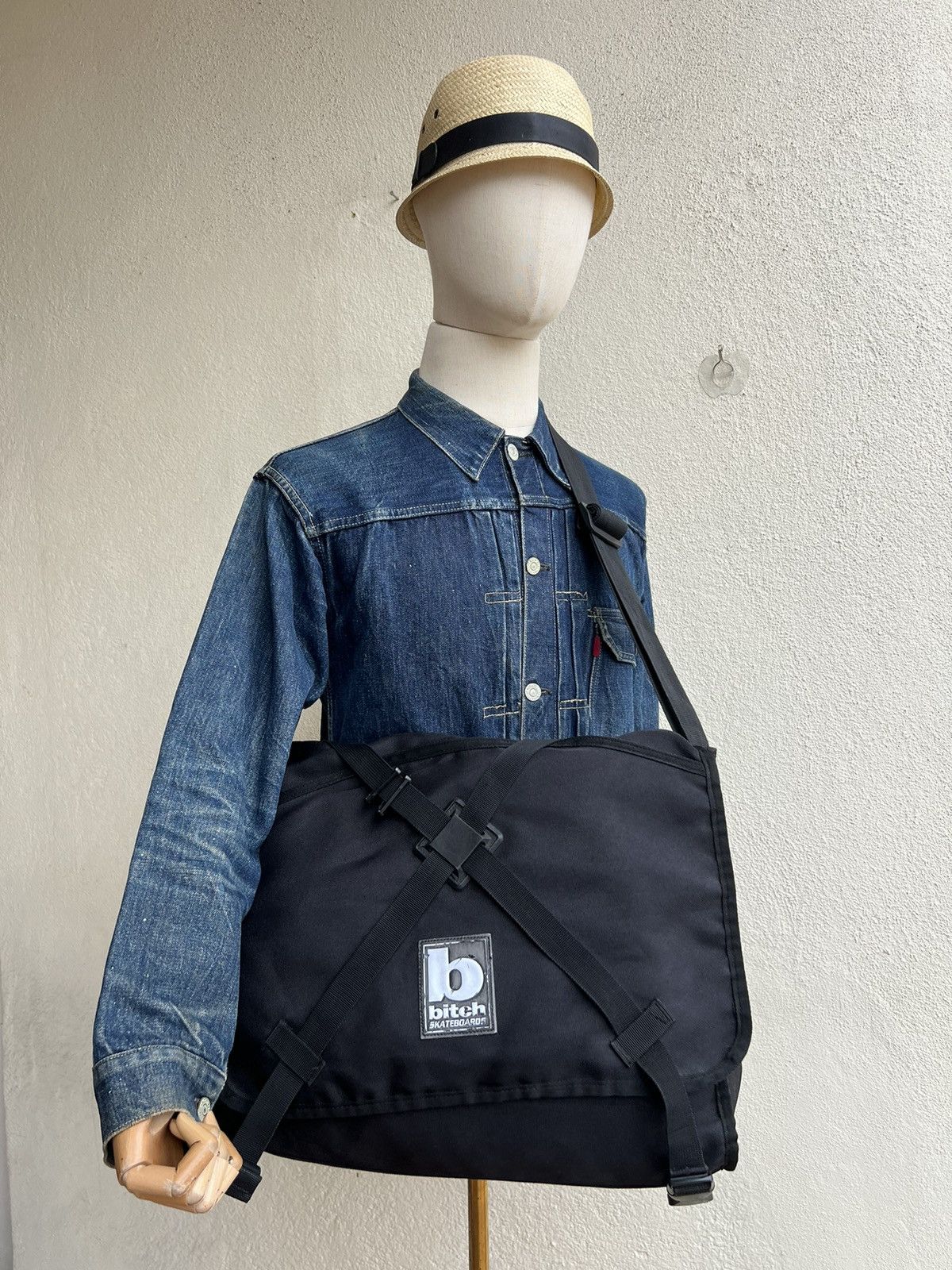 Vintage RARE! Vintage 90s Bitch Skateboards Large Messenger Bag Size ONE SIZE - 2 Thumbnail