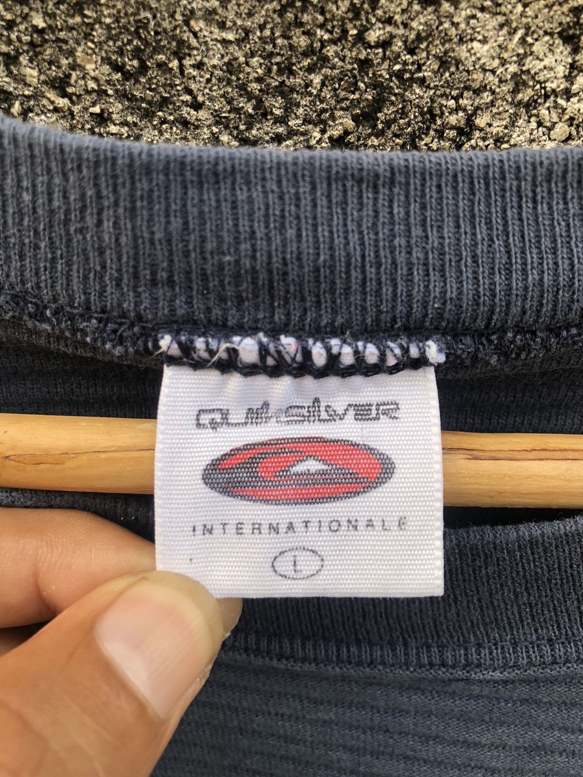 Quiksilver × Vintage Vintage 90s Quiksilver Tshirt Embroidery Logo Size US L / EU 52-54 / 3 - 4 Thumbnail