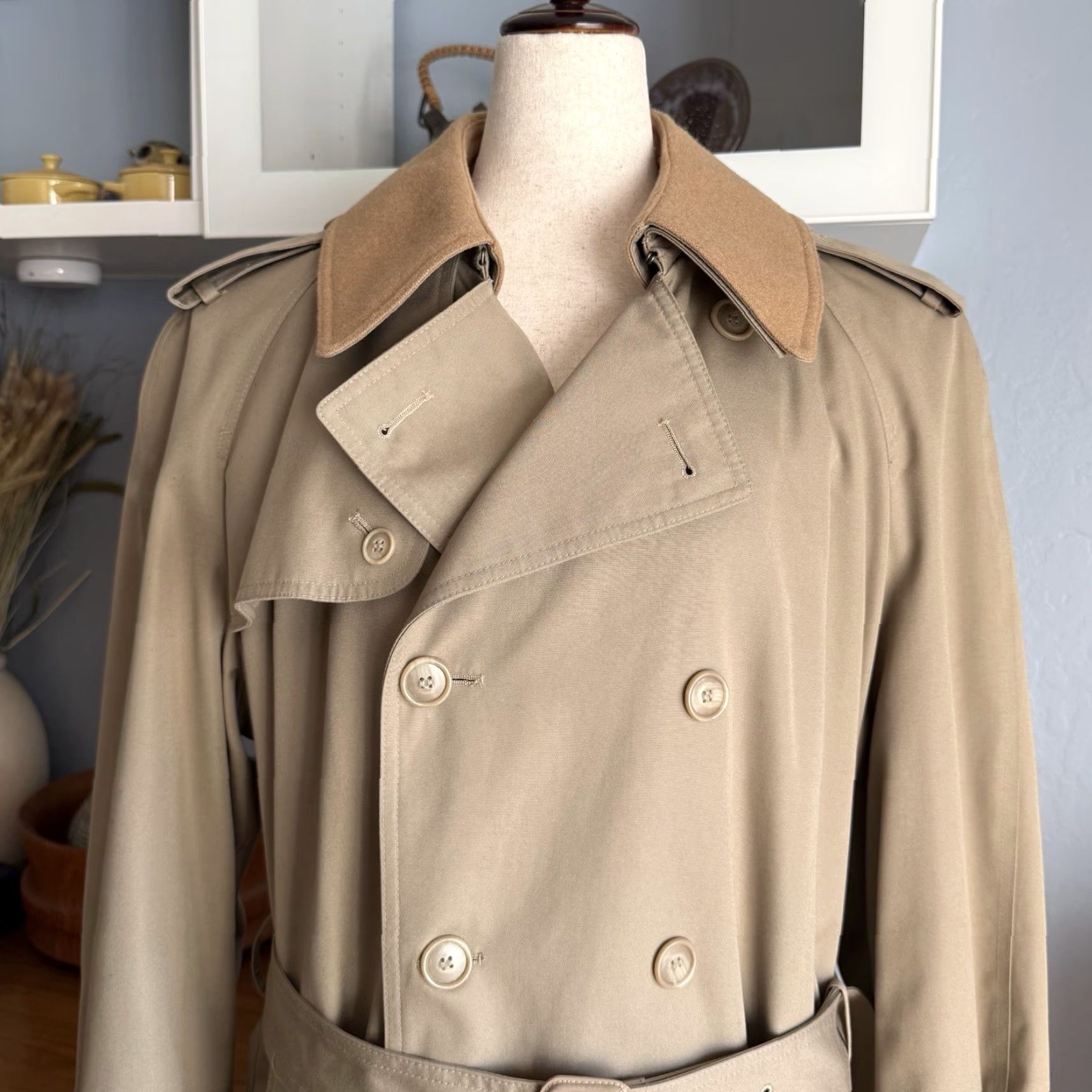 Vintage VINTAGE J.H. HOOK Trench Coat Khaki Nova Check & Wool Liner Collar Throat Latch Coat 40 Regular Mens Size US XXS / EU 40 - 3 Thumbnail