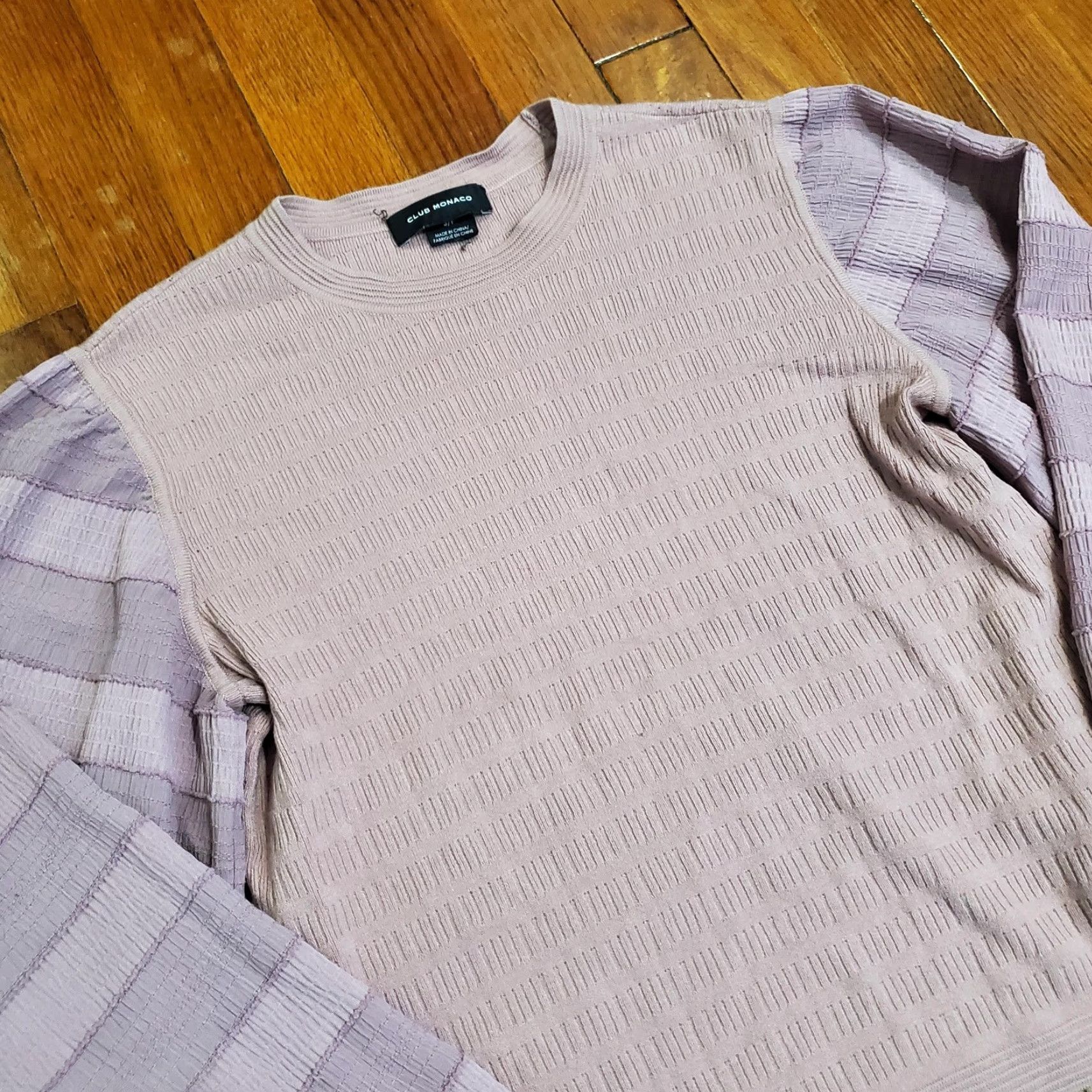 Club Monaco Club Monaco Sweater Womens Small Purple Balloon Sleeve Striped Knit Pullover Size S / US 4 / IT 40 - 3 Thumbnail