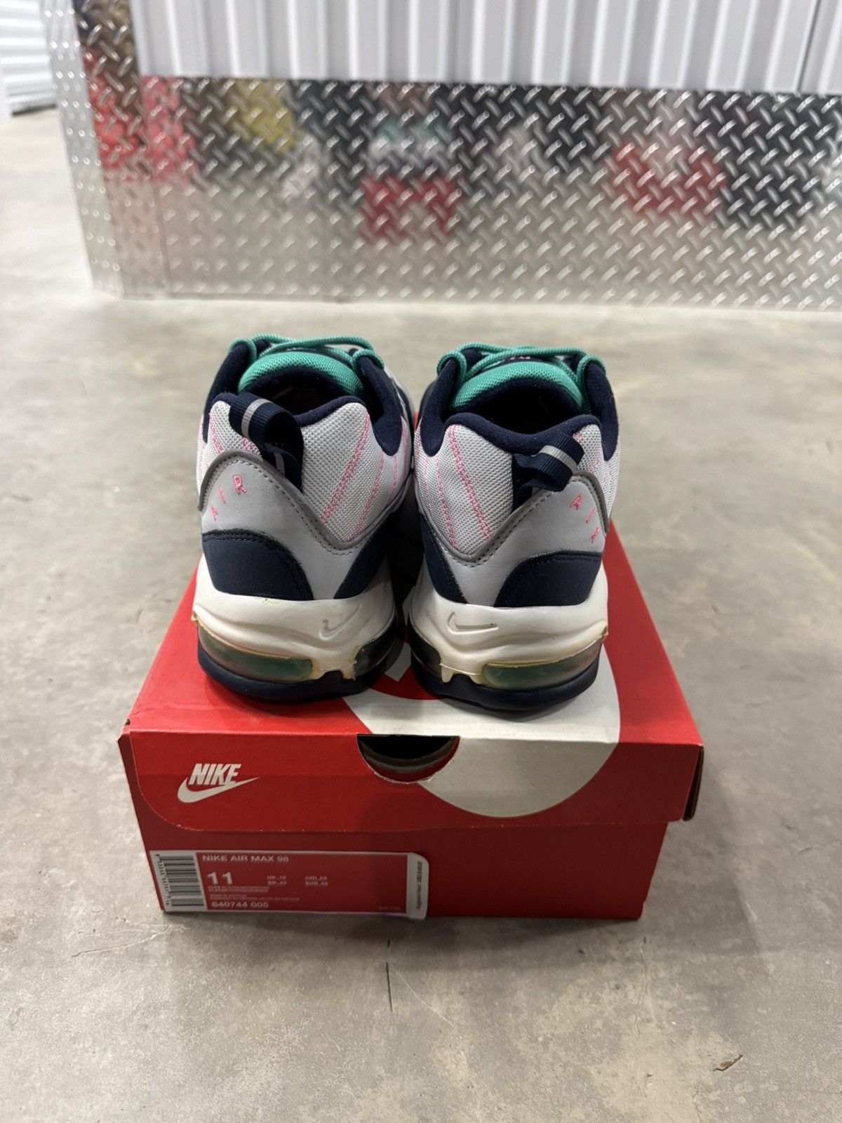 Nike Nike Air Max 98 South Beach Size 11 Size US 11 / EU 44 - 5 Thumbnail