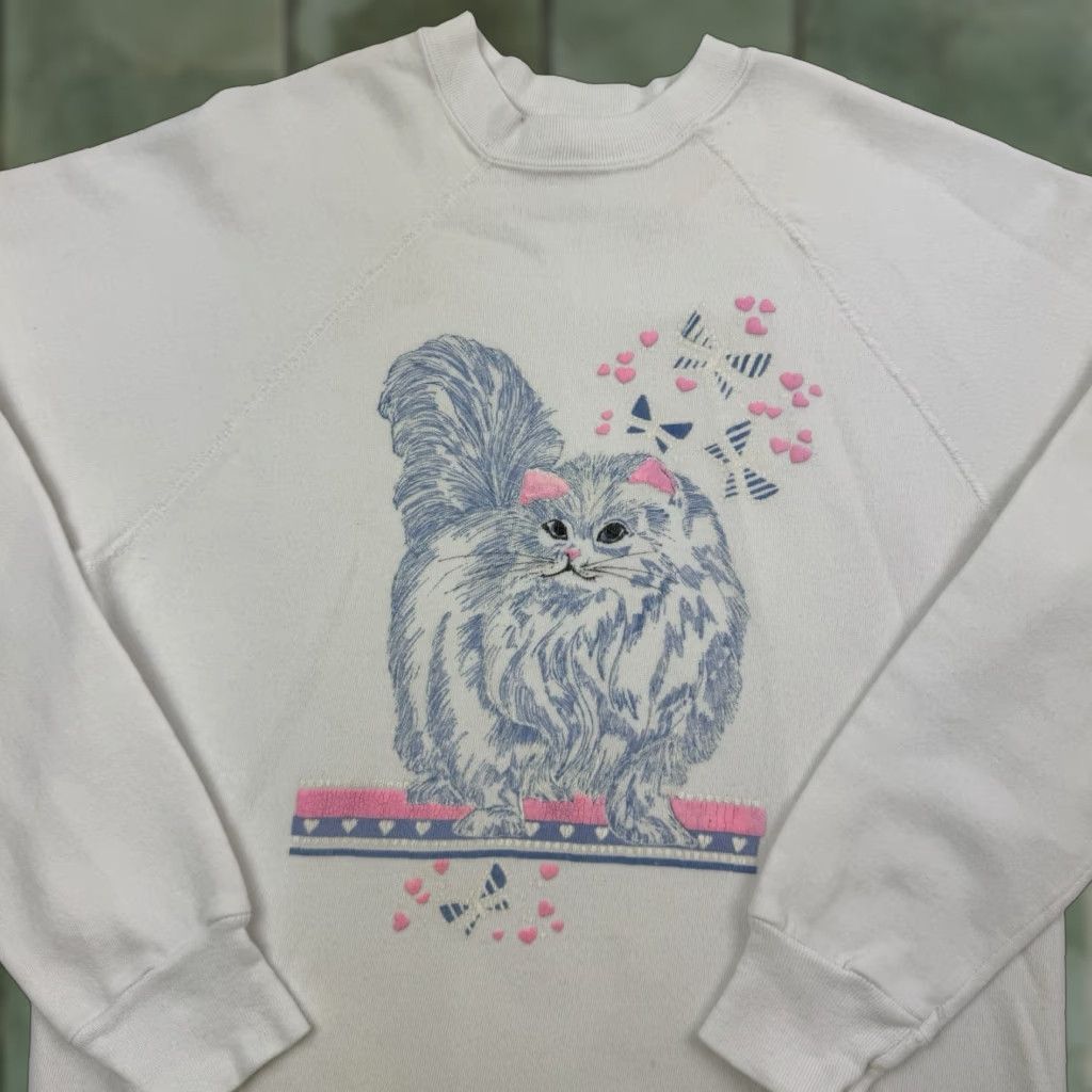 Vintage Vintage Artex Cat Sweatshirt Adult Large Pullover 1980s White Activewear Womens Size L / US 10 / IT 46 - 1 Thumbnail