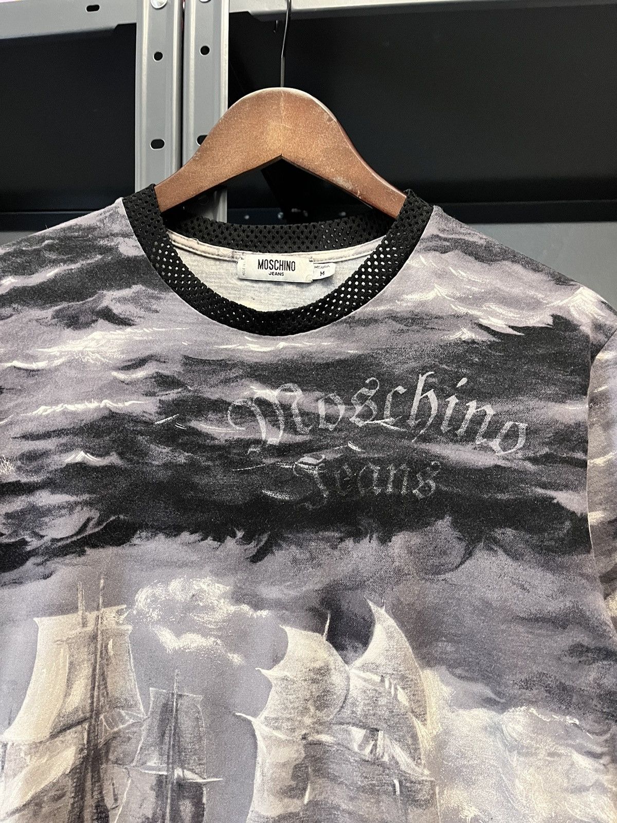Moschino Vintage Moschino AOP T-shirt Size US M / EU 48-50 / 2 - 2 Thumbnail