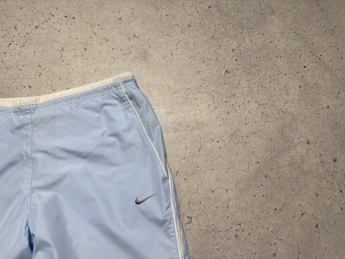 Nike Nike Vintage Nylon Track Pants Baggy Swoosh TN Blue Size US 32 / EU 48 - 3 Thumbnail