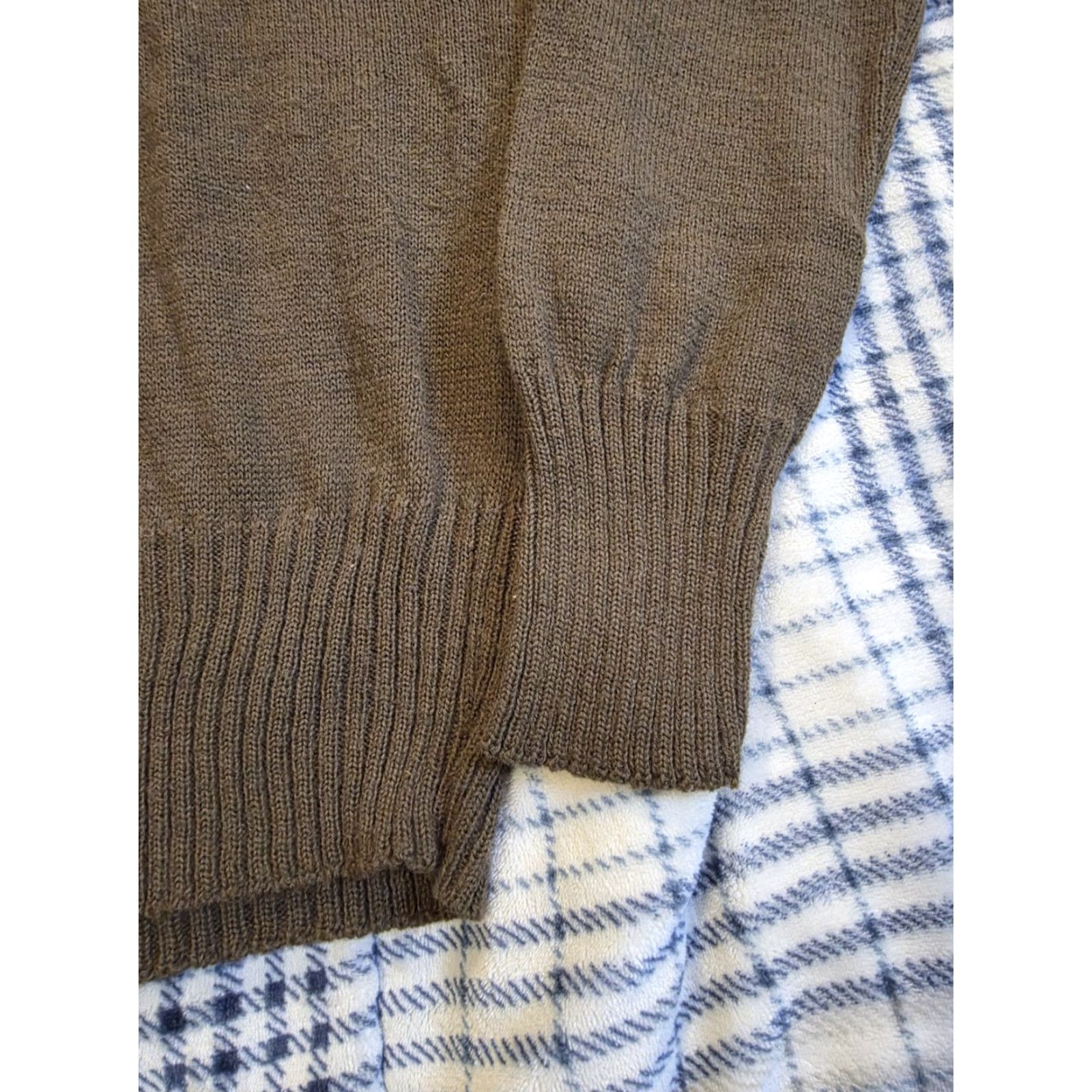 Vintage VINTAGE US Army Henley Sweater Wool Blend Men's Size Medium Brown 5 Button Mock Neck Slim Knit Long Sleeve Casual Workwear 80s Army USA Mens Size US M / EU 48-50 / 2 - 4 Thumbnail
