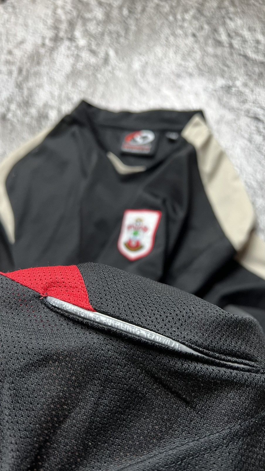 Other Early 00’s Y2K Southampton licensed sportswear jersey Size US XXL / EU 58 / 5 - 5 Thumbnail