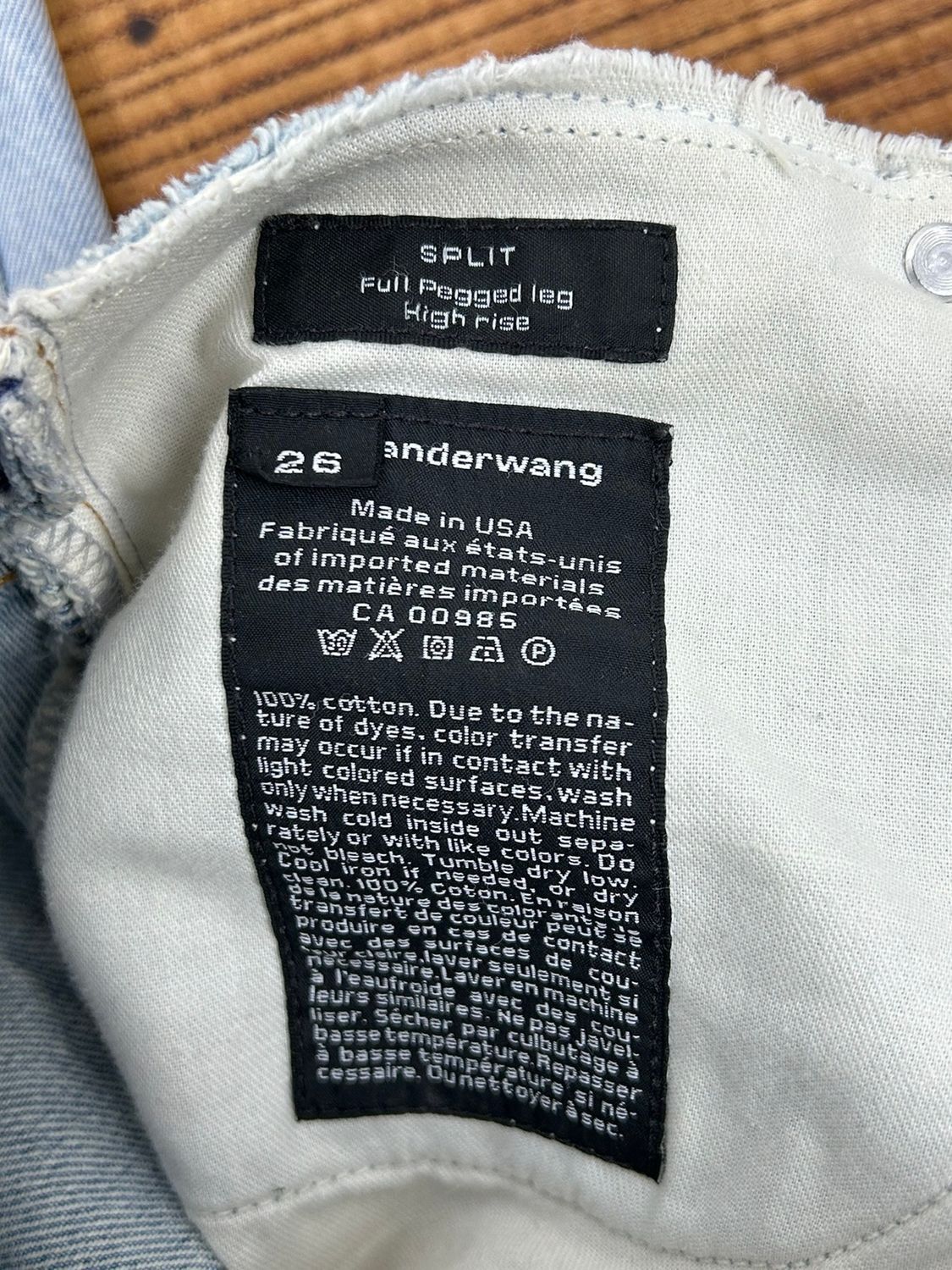 Alexander Wang Alexander Wang Light Wash Raw Hem Jeans Size 26 Size 26" / US 2 / IT 38 - 11 Thumbnail
