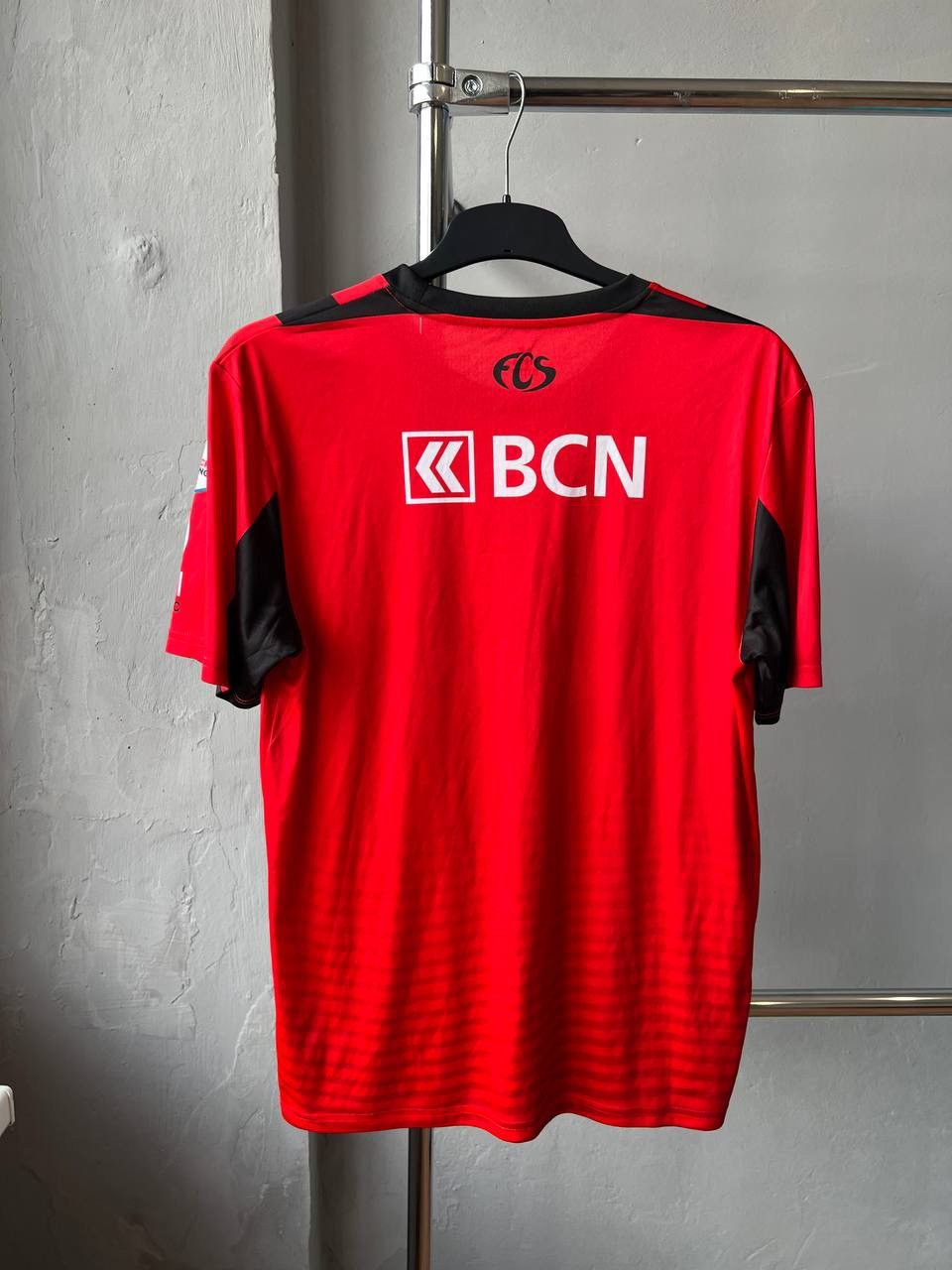 Erima 2016/17 NEUCHATEL XAMAX HOME SOCCER JERSEY FOOTBALL SHIRT L Size US L / EU 52-54 / 3 - 11 Thumbnail