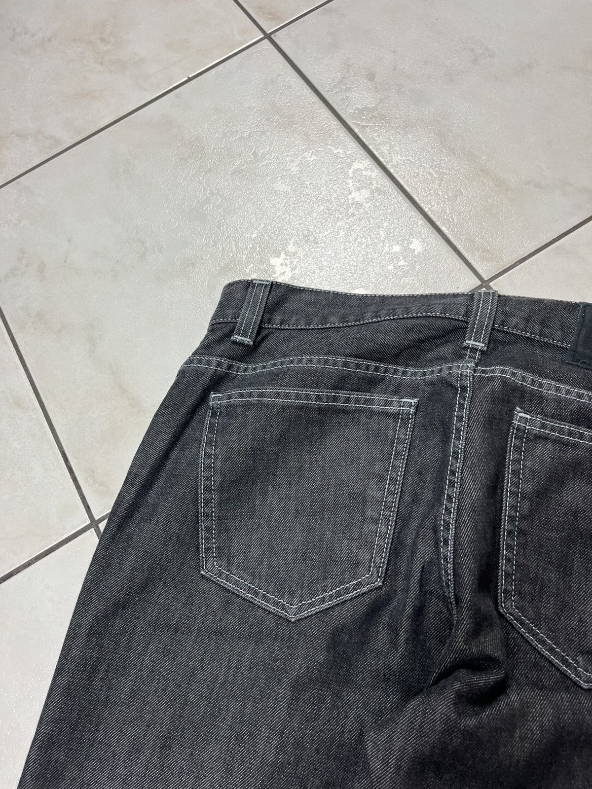 Designer × H&M × Karl Lagerfeld Karl Lagerfeld for H&M dark grey goth denim jeans pants Size US 32 / EU 48 - 19 Thumbnail